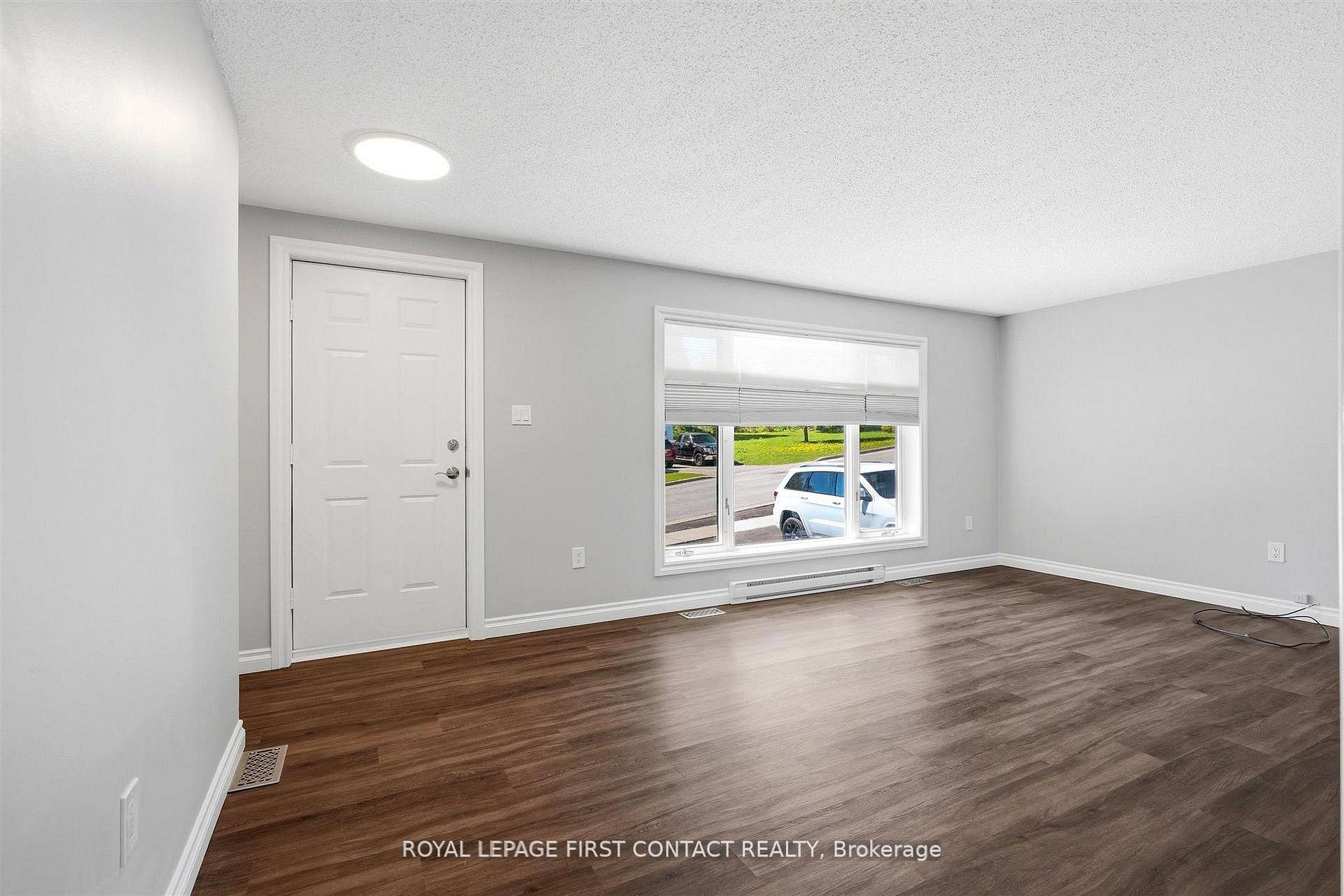 Photo 17 of 312 Barnett Avenue, Midland — HOMEH