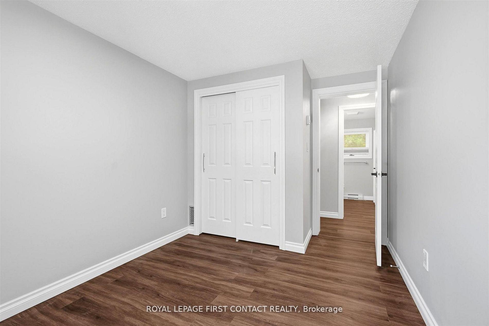 Photo 23 of 312 Barnett Avenue, Midland — HOMEH