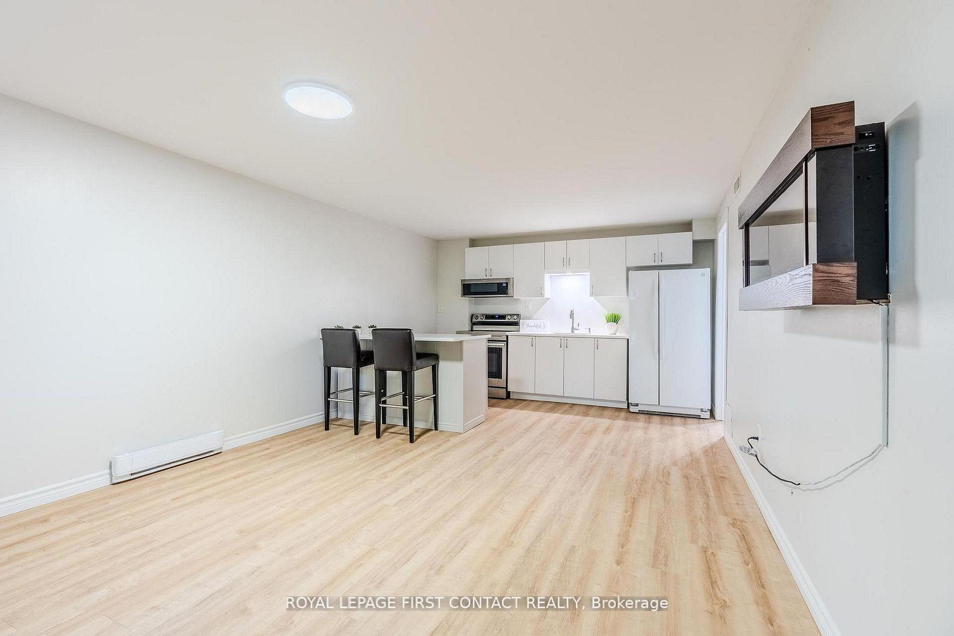 Photo 32 of 312 Barnett Avenue, Midland — HOMEH