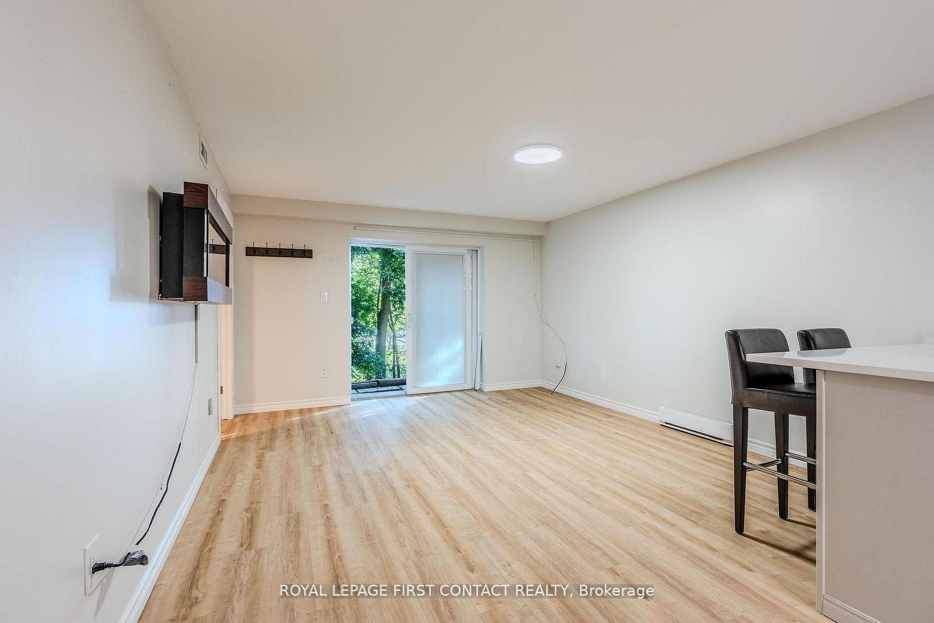 Photo 33 of 312 Barnett Avenue, Midland — HOMEH