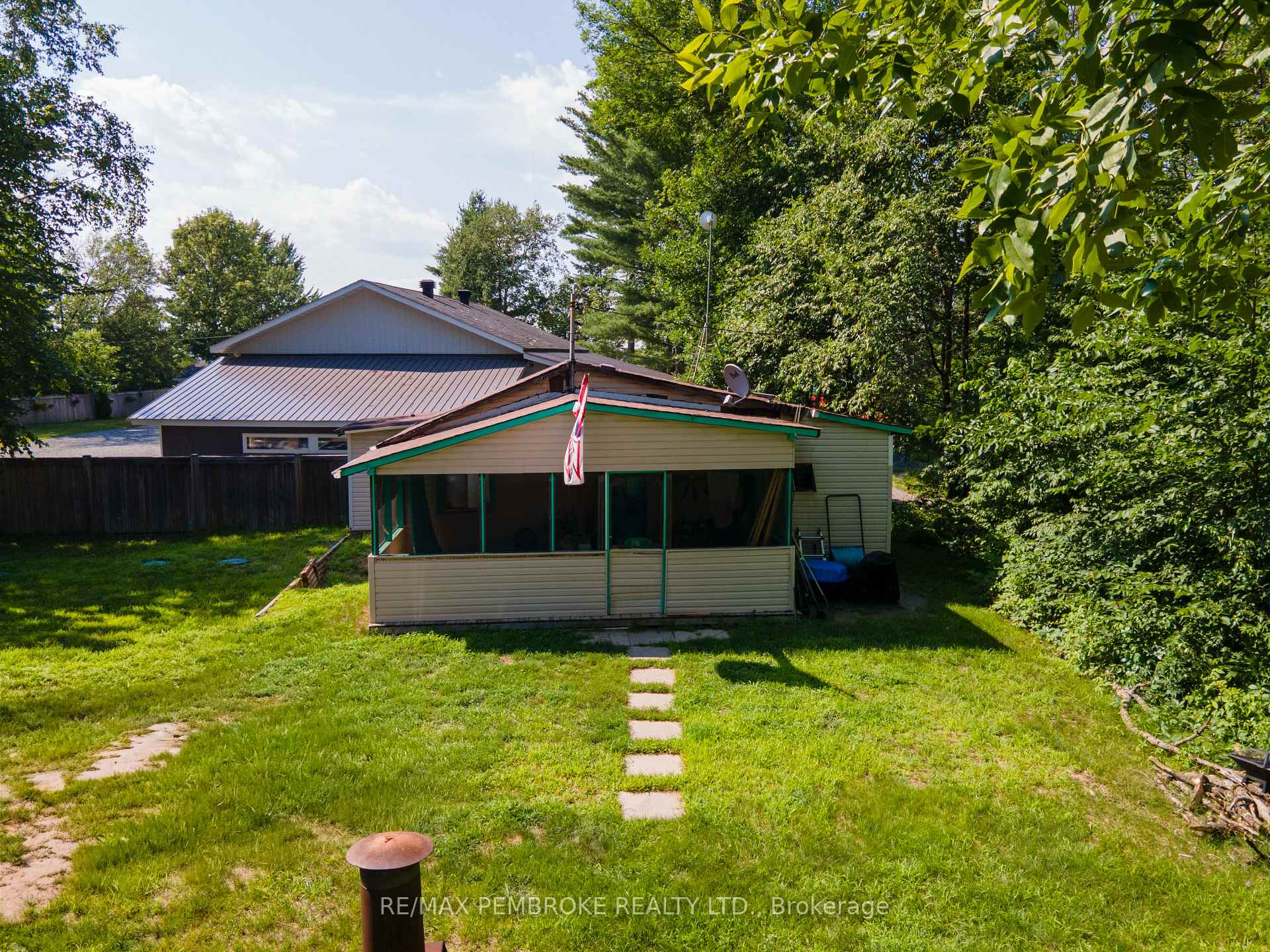 Photo 5 of 19B Moores Beach Road, Whitewater Region, Whitewater Region — HOMEH