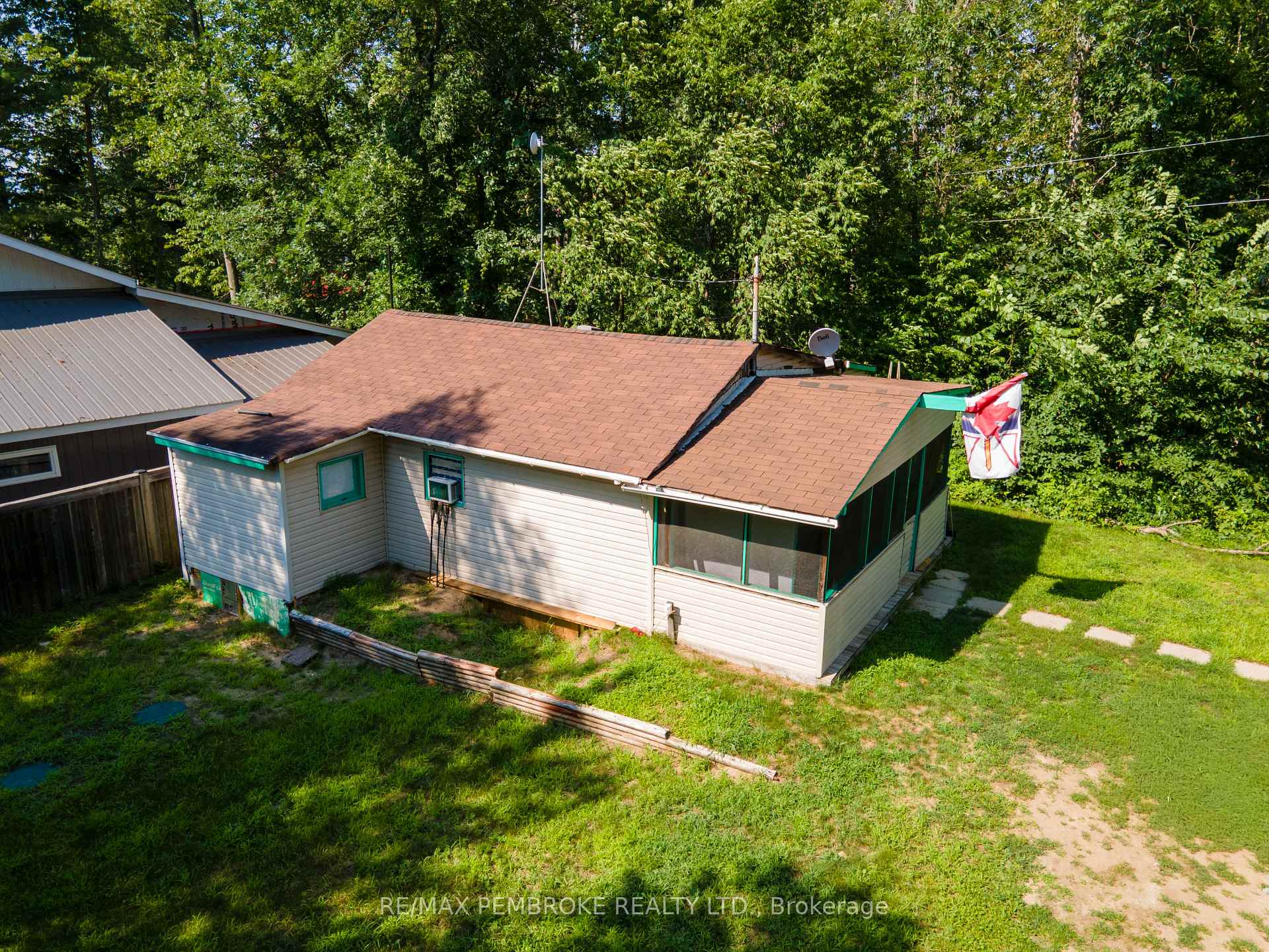 Photo 30 of 19B Moores Beach Road, Whitewater Region, Whitewater Region — HOMEH