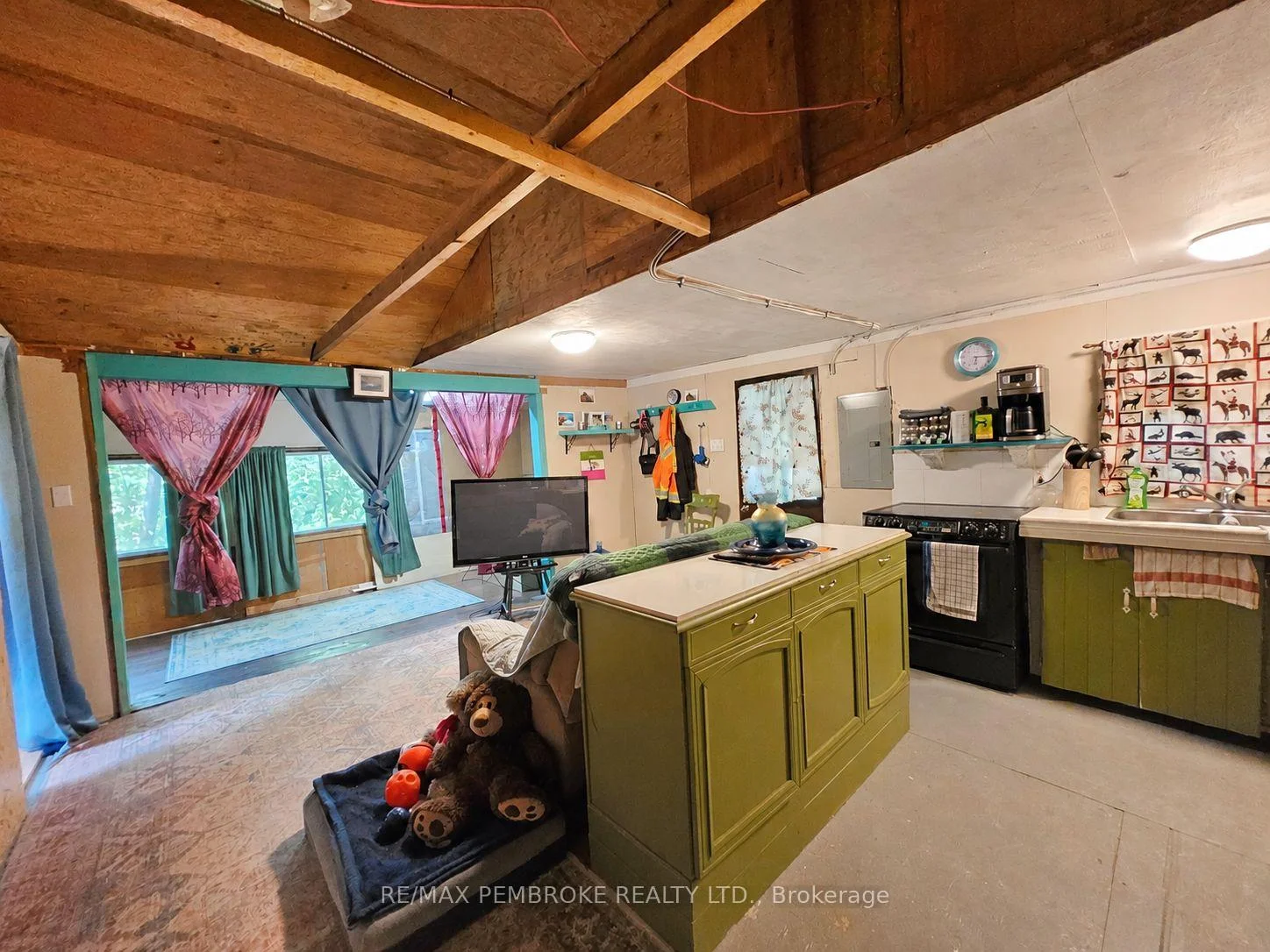 Photo 32 of 19B Moores Beach Road, Whitewater Region, Whitewater Region — HOMEH