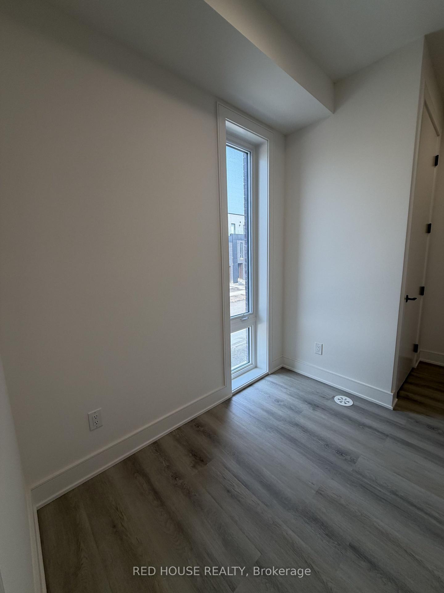 Photo 9 of 115 Everett Common, St. Catharines, Oakdale — HOMEH