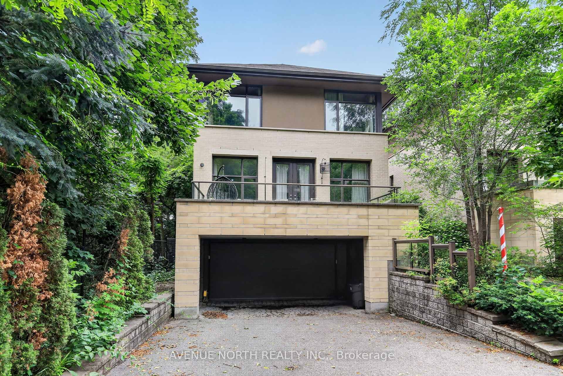 Photo 1 of 104 Black Maple Private, Ottawa, Rockcliffe — HOMEH