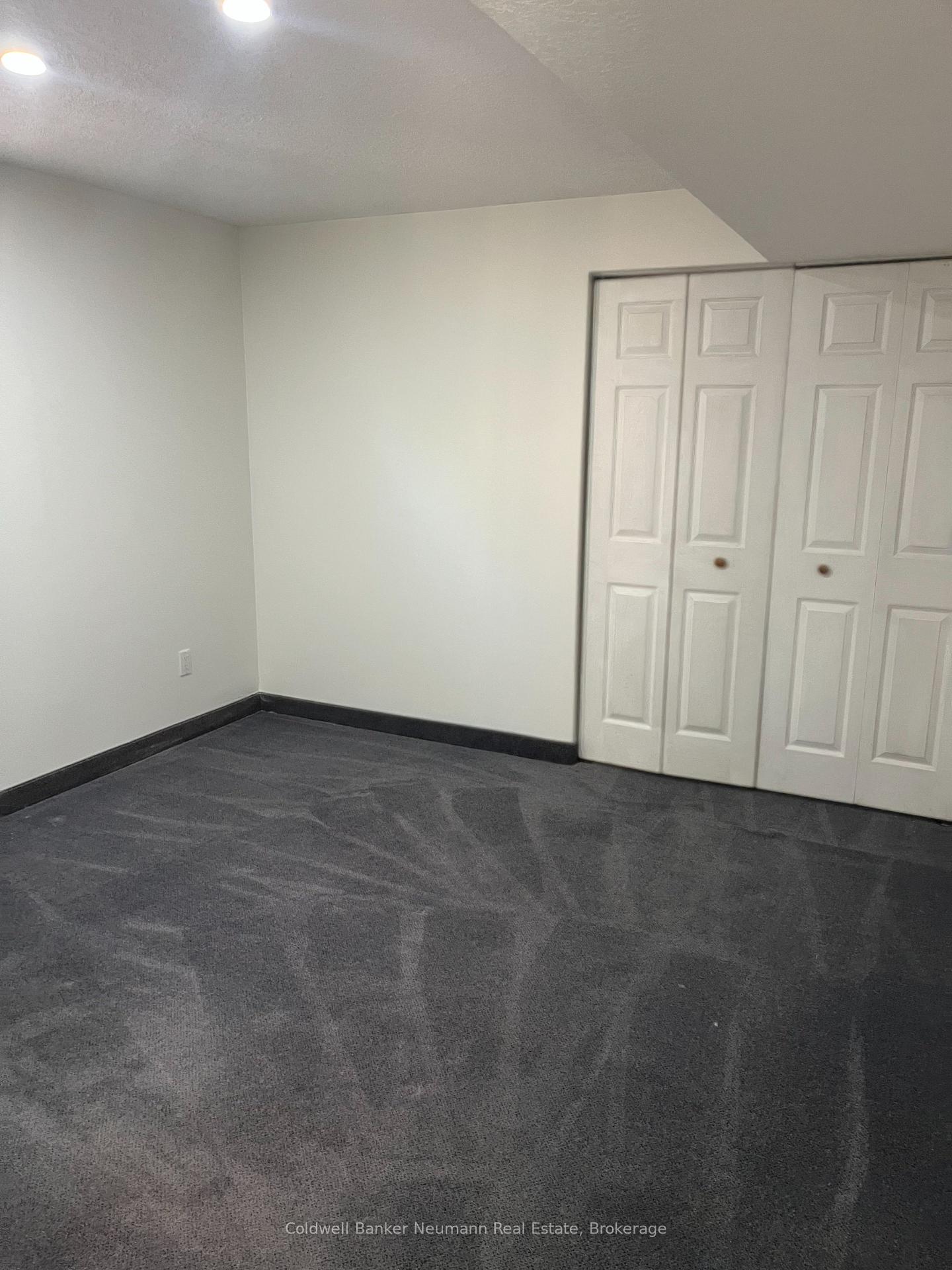 Photo 14 of Unit LOWER, 198 Summerfield Drive, Guelph, Pineridge/Westminster Woods — HOMEH