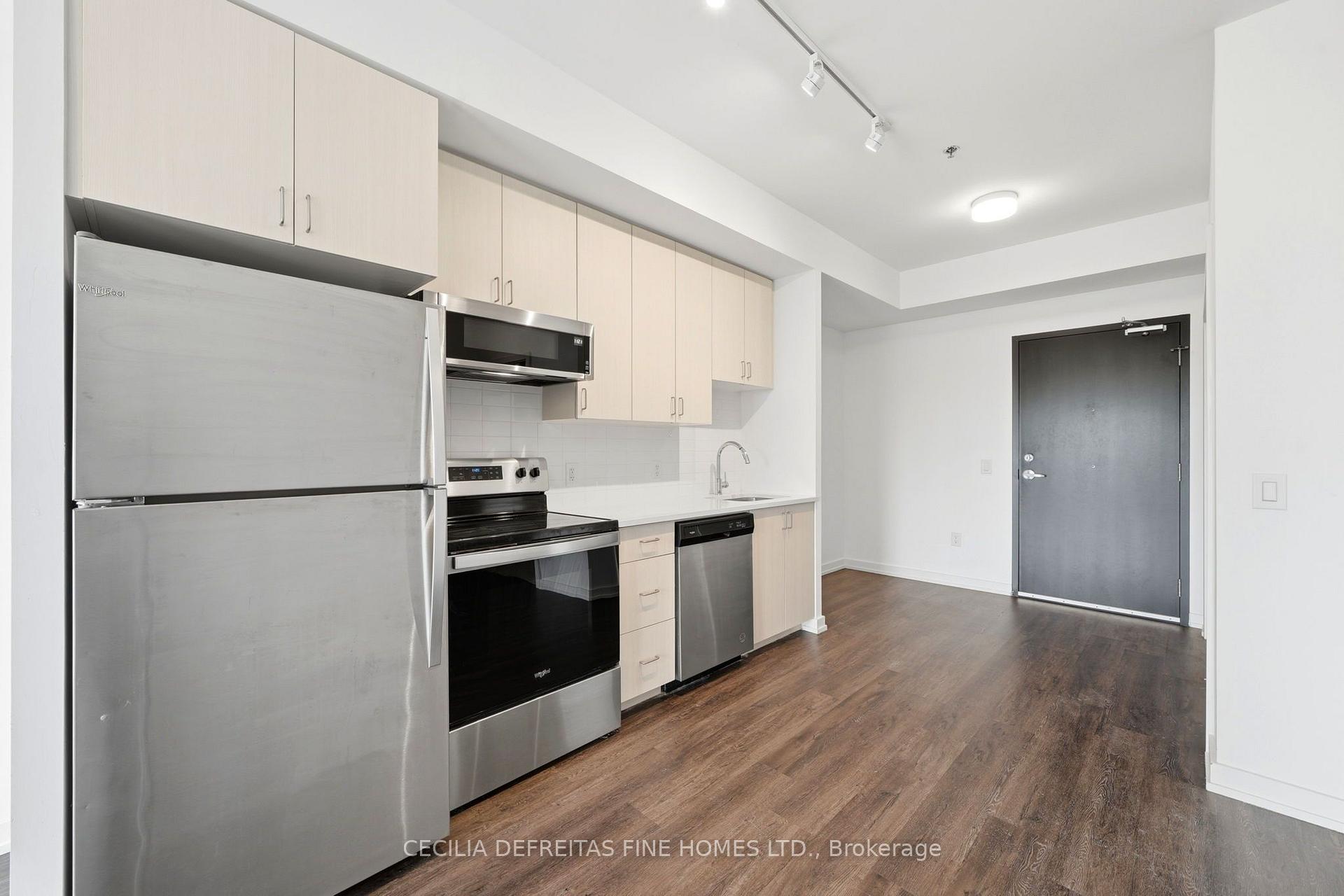 Photo 17 of Unit 314, 430 Essa Road, Barrie, Holly — HOMEH