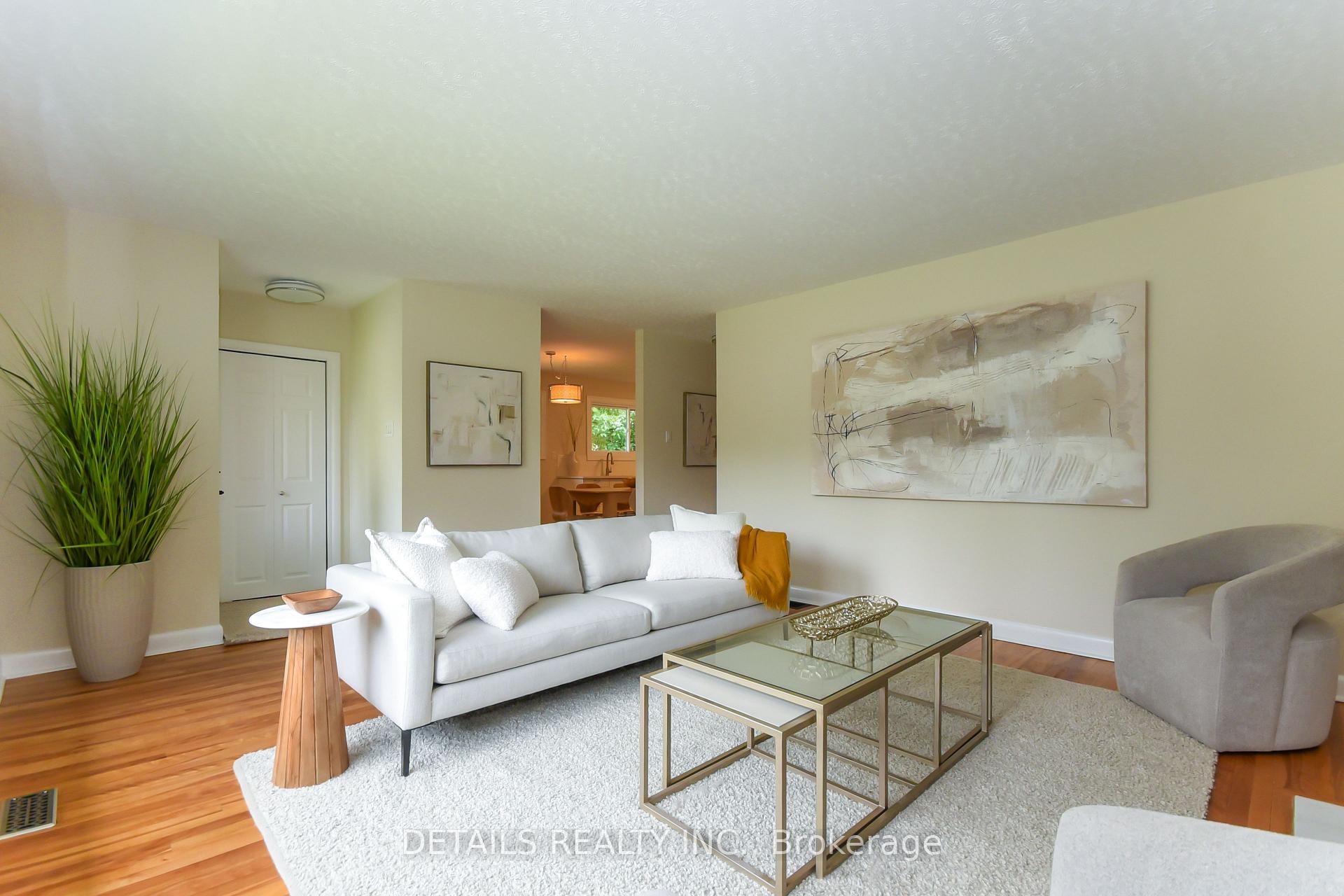 Photo 10 of Unit Unit A and B, 2364 Cheshire Road, Ottawa, Parkway Park — HOMEH
