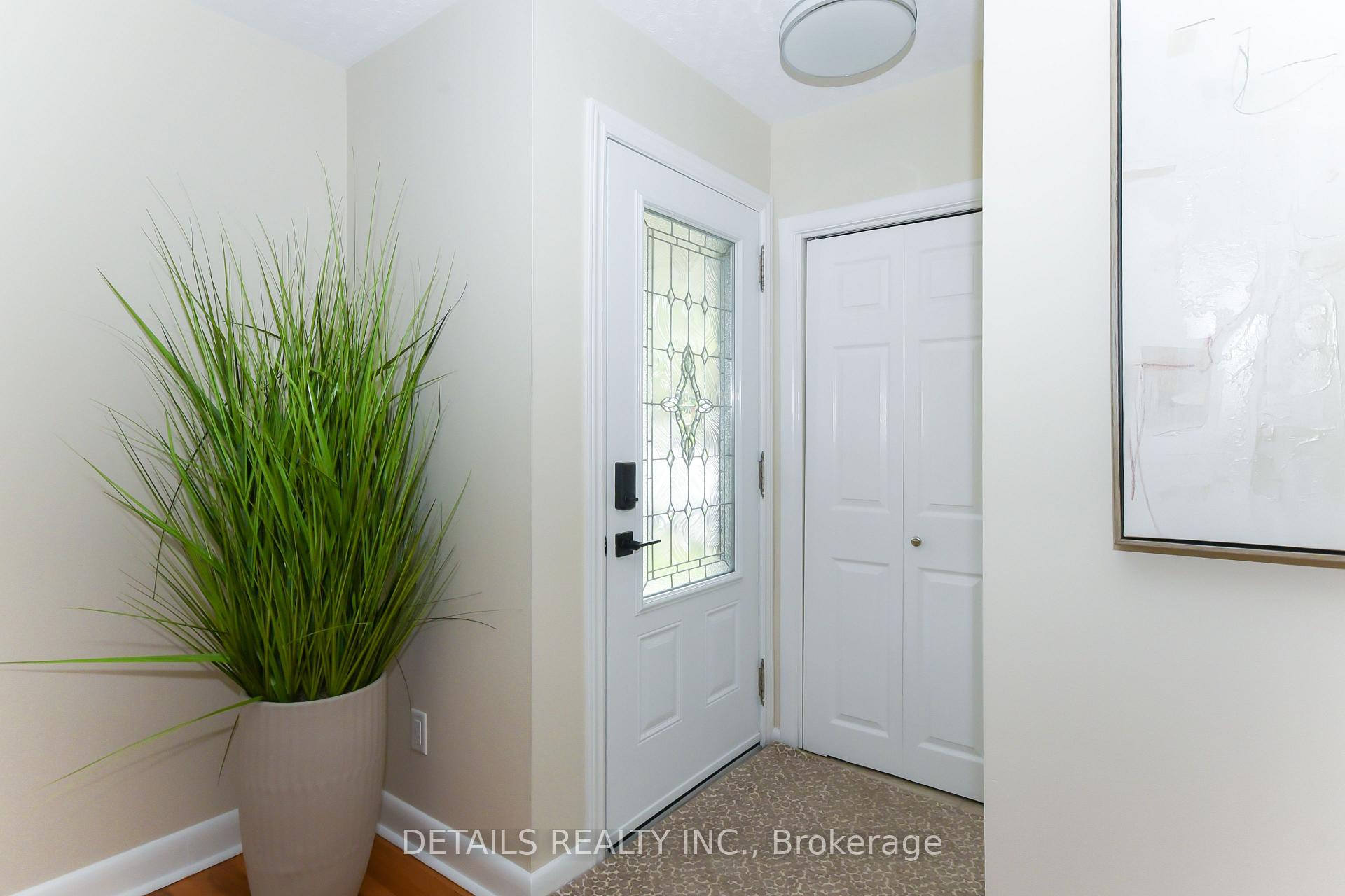 Photo 12 of Unit Unit A and B, 2364 Cheshire Road, Ottawa, Parkway Park — HOMEH