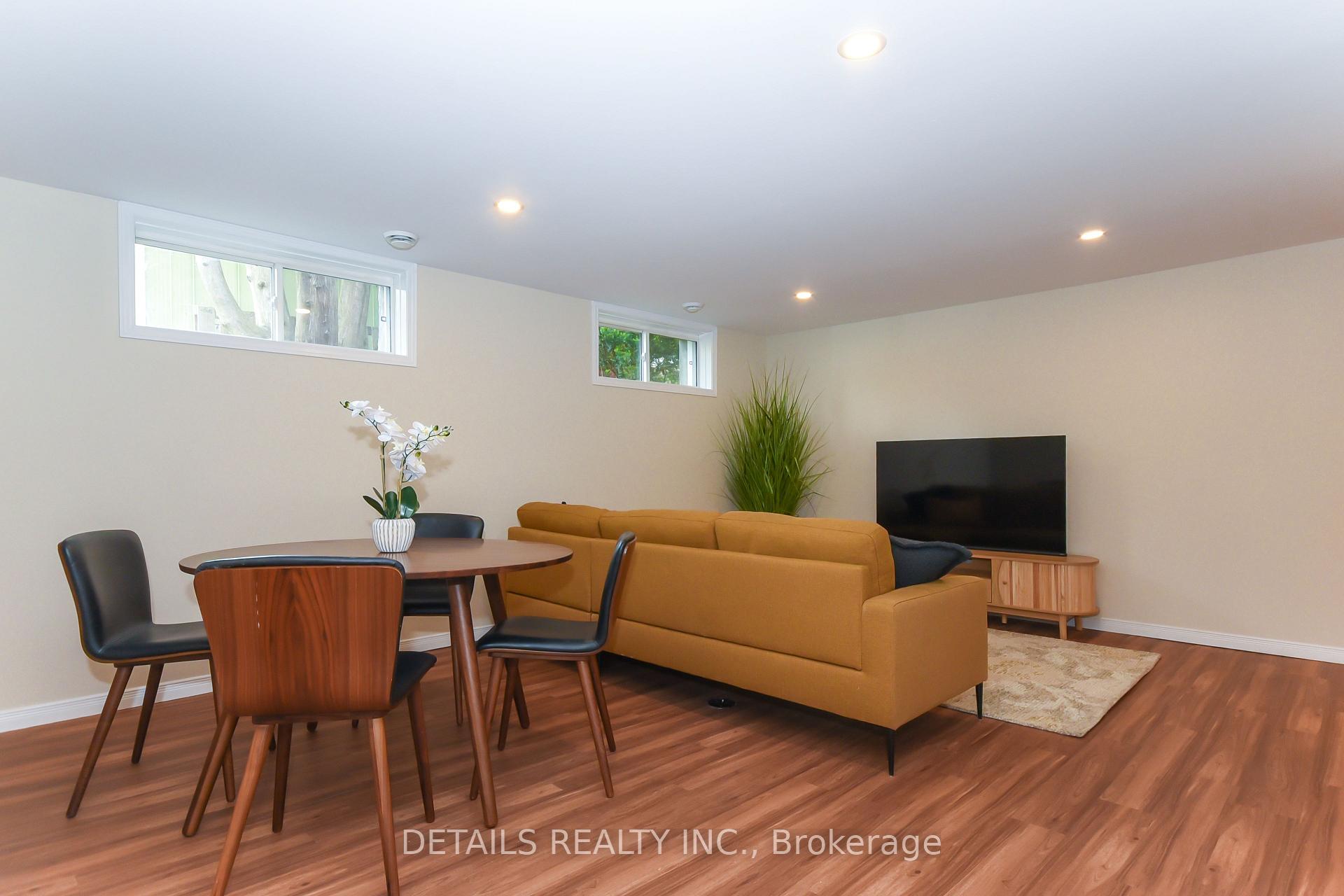 Photo 32 of Unit Unit A and B, 2364 Cheshire Road, Ottawa, Parkway Park — HOMEH
