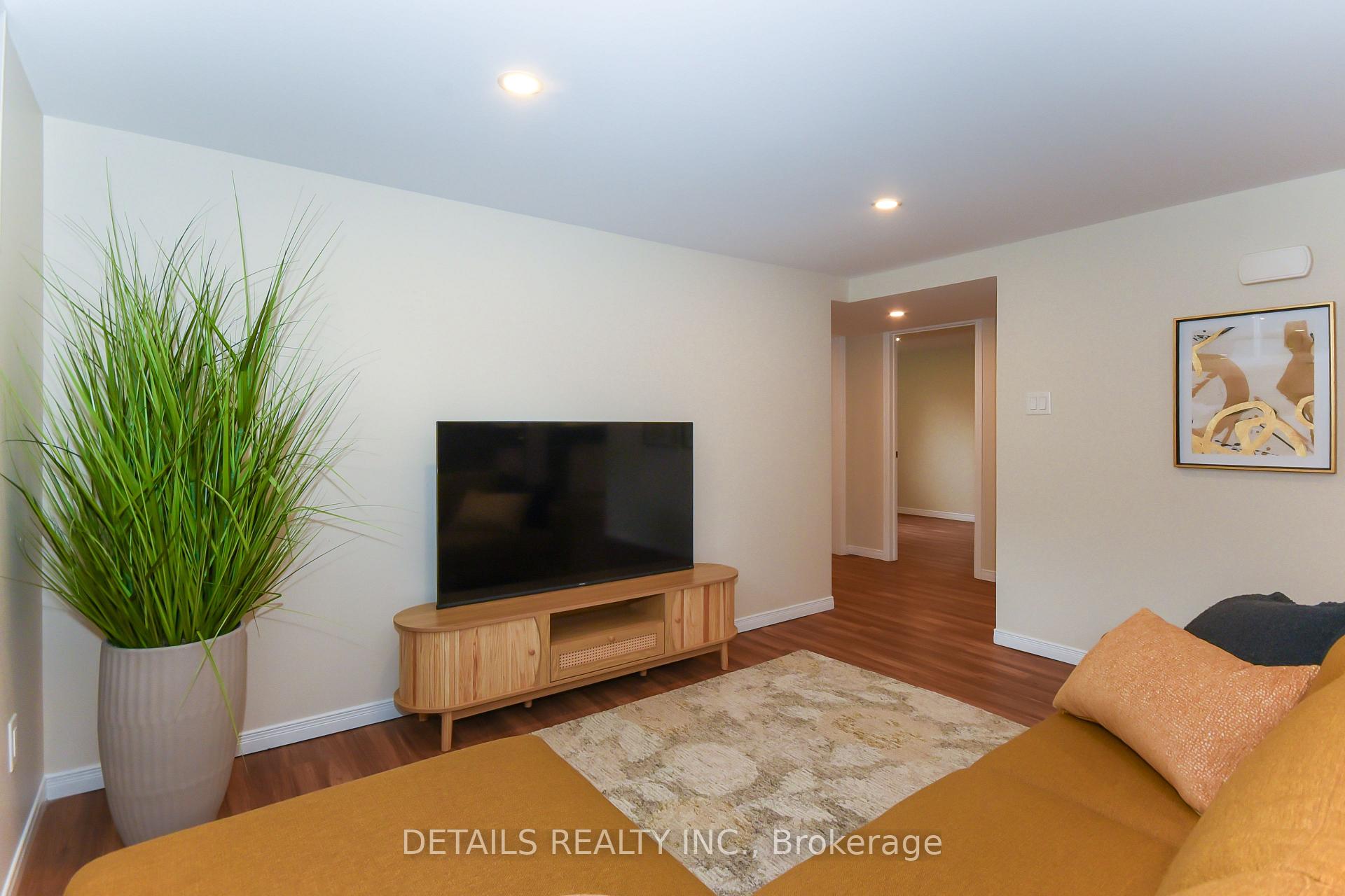 Photo 42 of Unit Unit A and B, 2364 Cheshire Road, Ottawa, Parkway Park — HOMEH