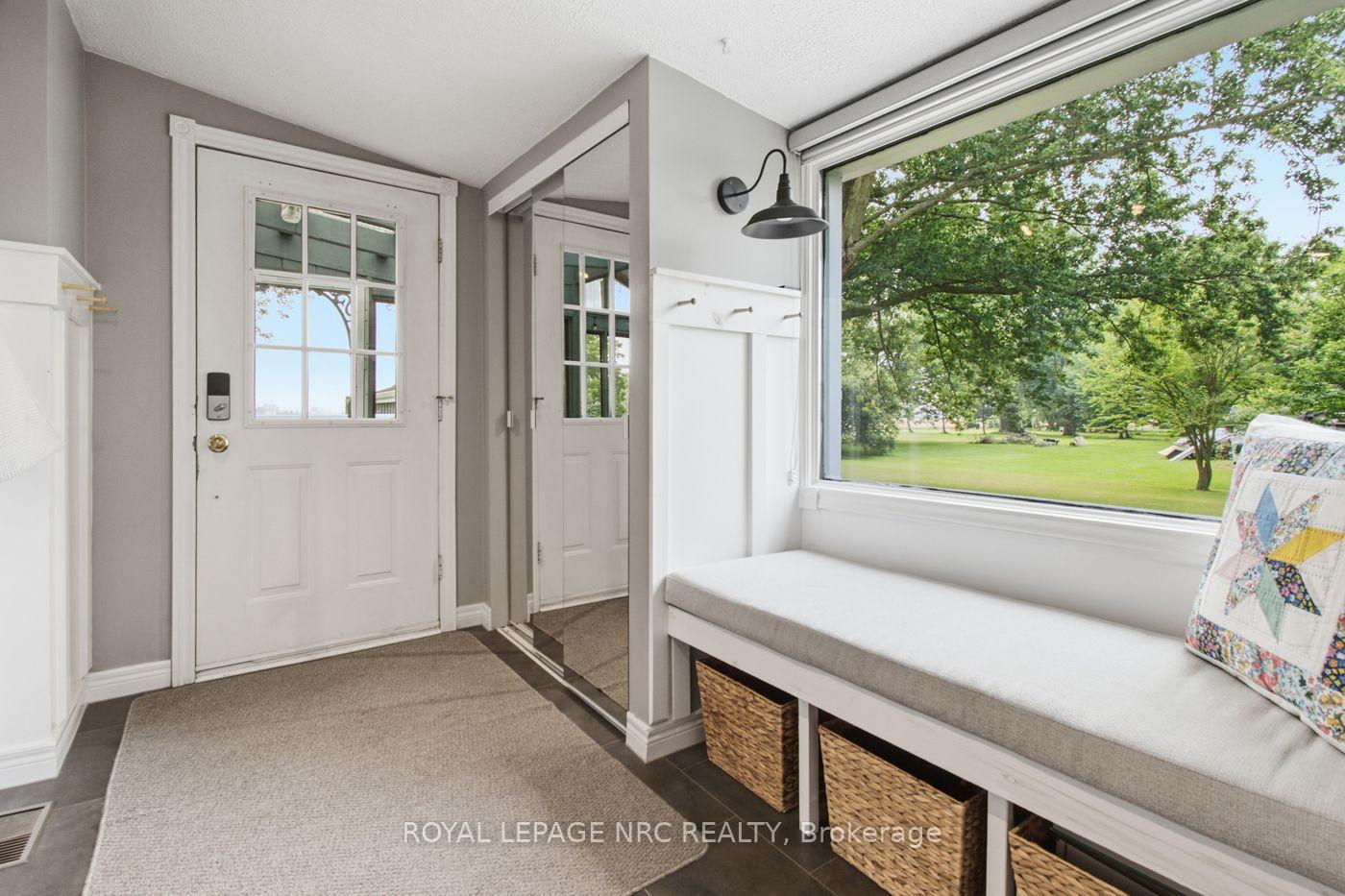Photo 9 of 43289 Pettit Road, Wainfleet, Marshville/Winger — HOMEH