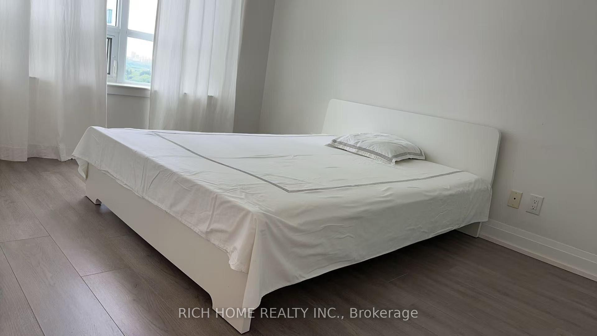 Photo 14 of Unit 1205, 7165 Yonge Street, Markham, Thornhill — HOMEH