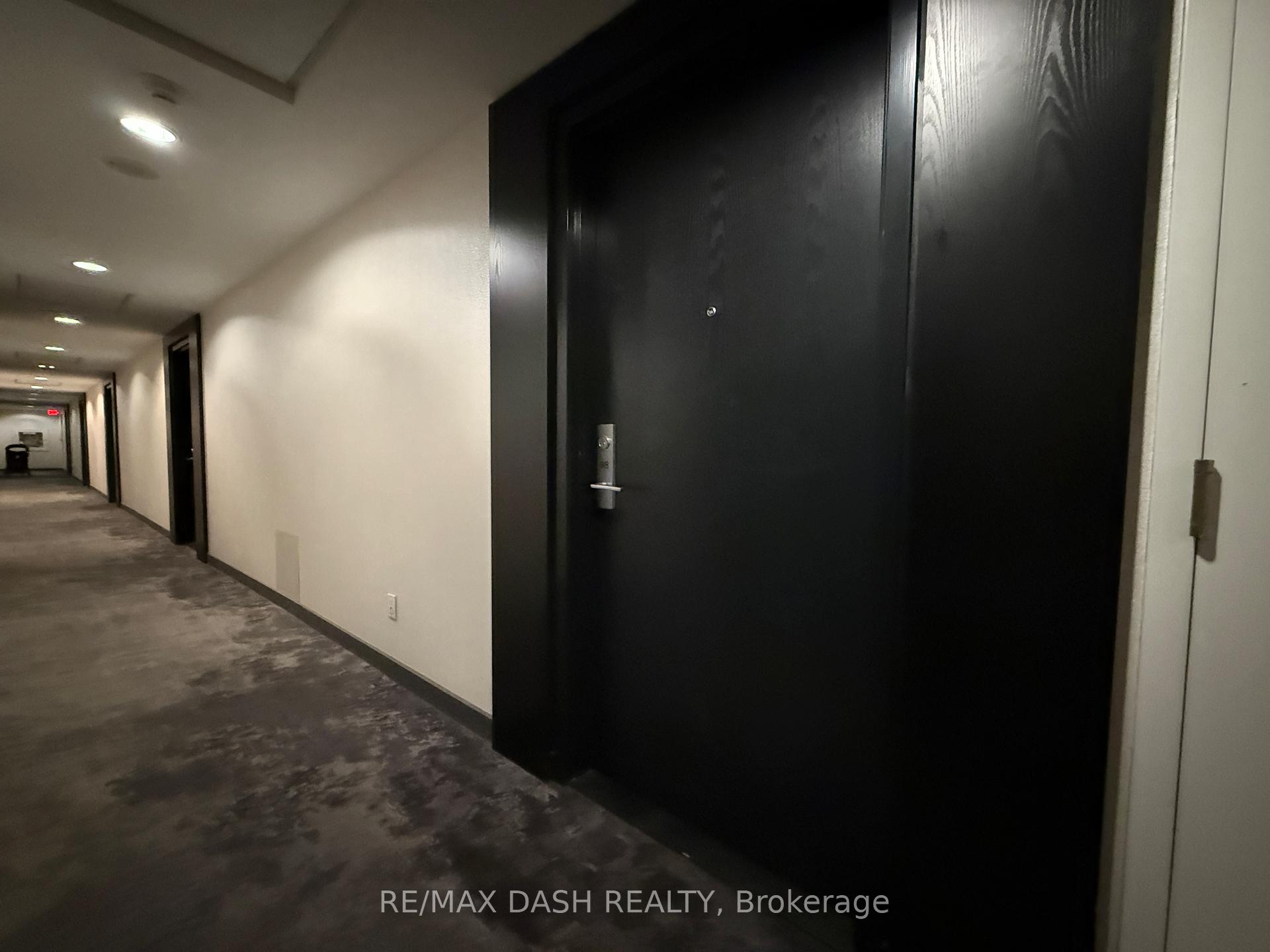 Photo 2 of Unit 918, 55 East Liberty Street, Toronto, Niagara — HOMEH