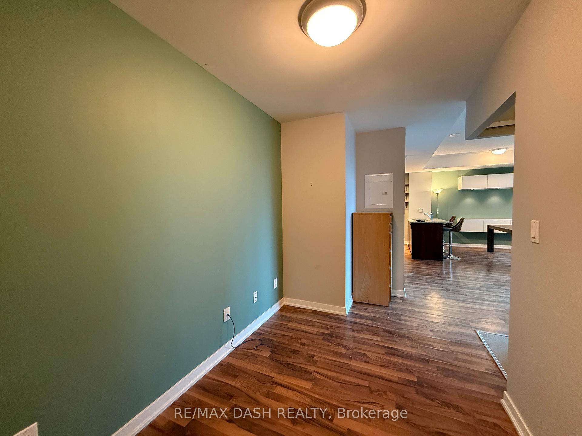 Photo 21 of Unit 918, 55 East Liberty Street, Toronto, Niagara — HOMEH