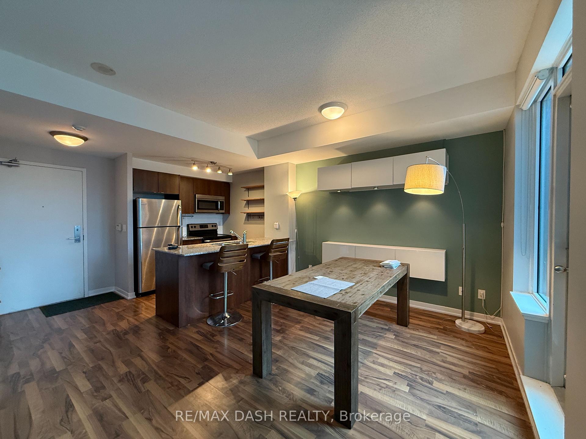 Photo 24 of Unit 918, 55 East Liberty Street, Toronto, Niagara — HOMEH