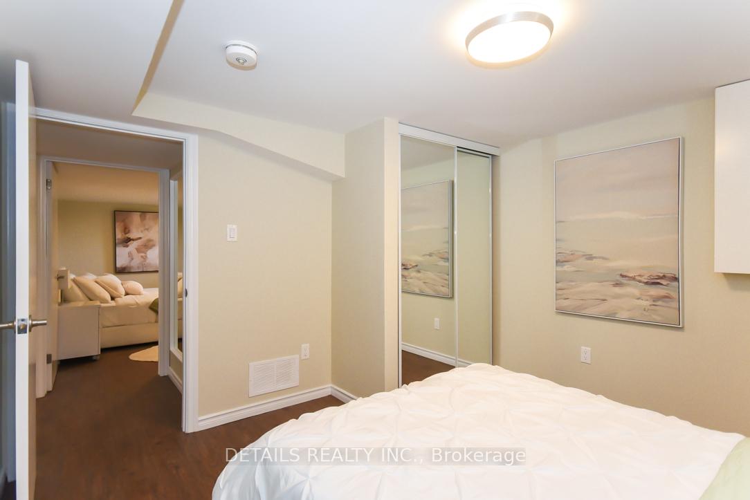 Photo 19 of Unit B, 2151 Lambeth Walk, Ottawa, Parkway Park — HOMEH