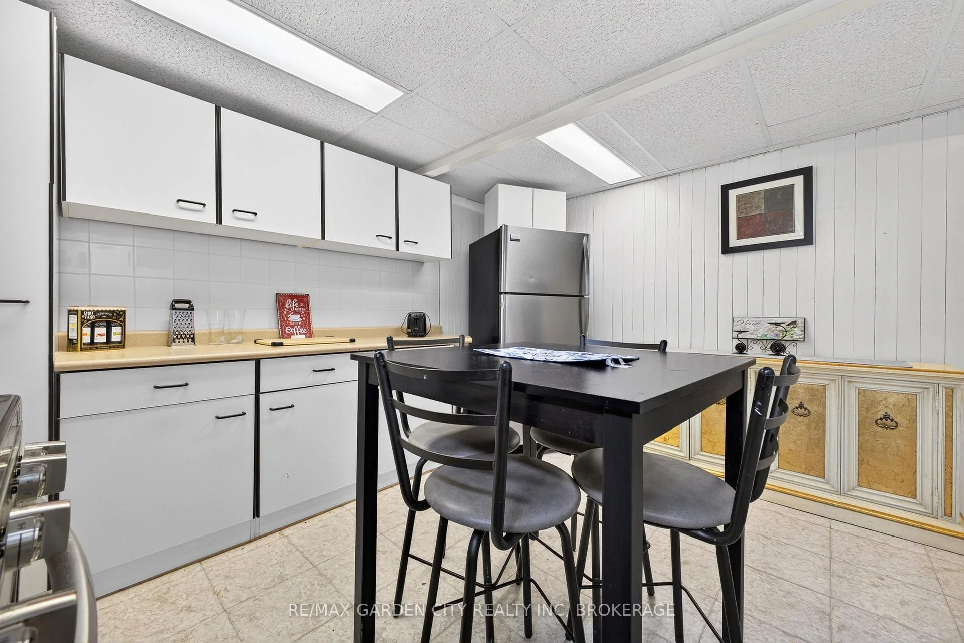 Photo 20 of Unit Lower, 38 Cypress Street, St. Catharines, Lakeport — HOMEH