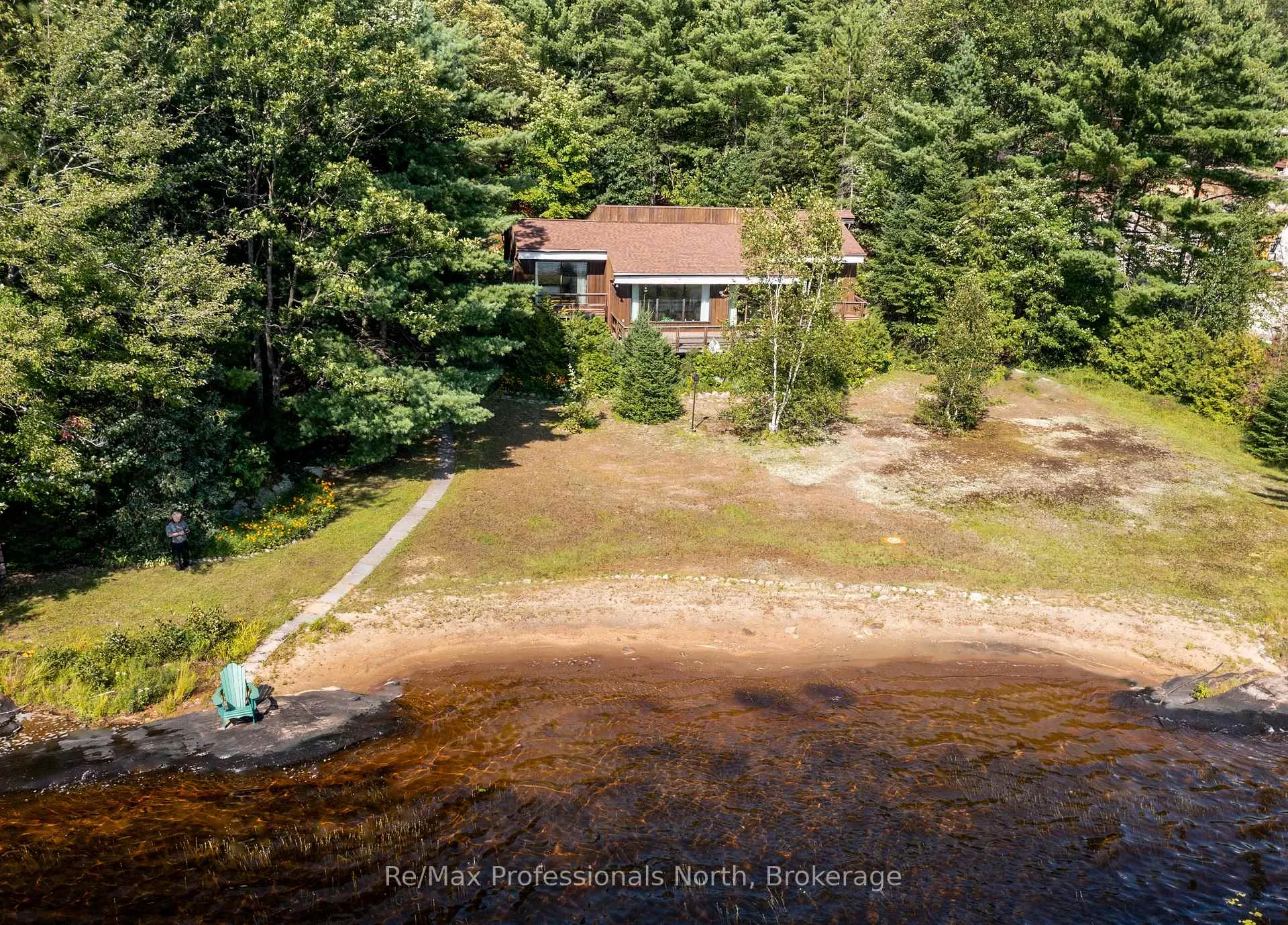Photo 1 of 673 Peninsula Road W, Gravenhurst, Muskoka (S) — HOMEH