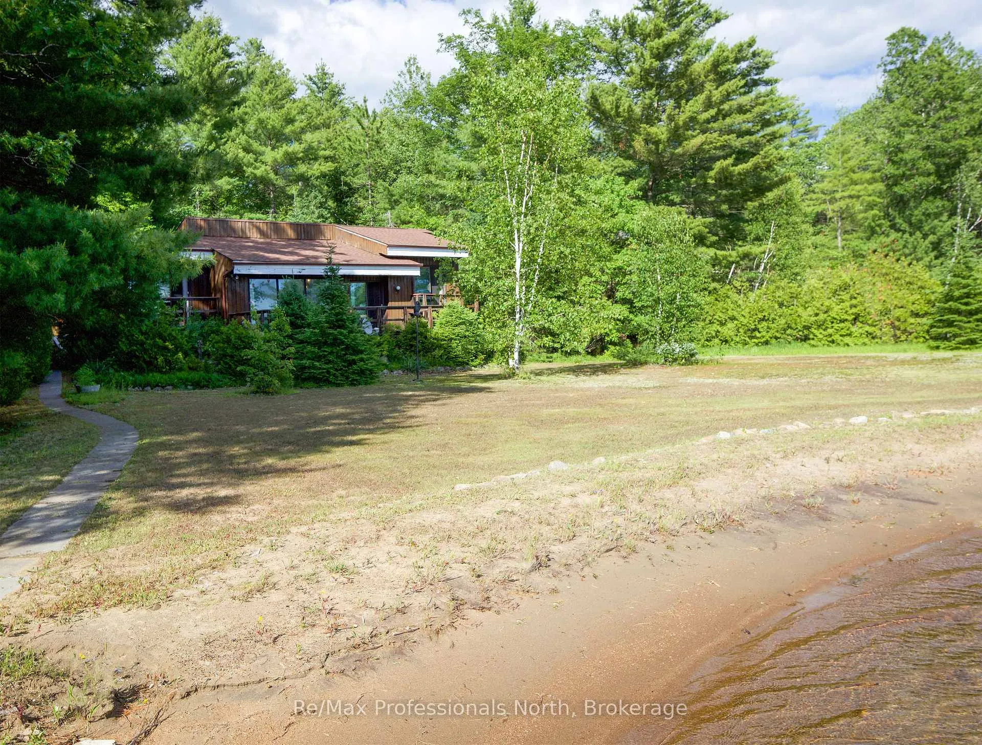 Photo 6 of 673 Peninsula Road W, Gravenhurst, Muskoka (S) — HOMEH
