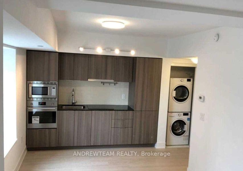 Photo 4 of Unit 2506, 955 Bay Street, Toronto, Bay Street Corridor — HOMEH