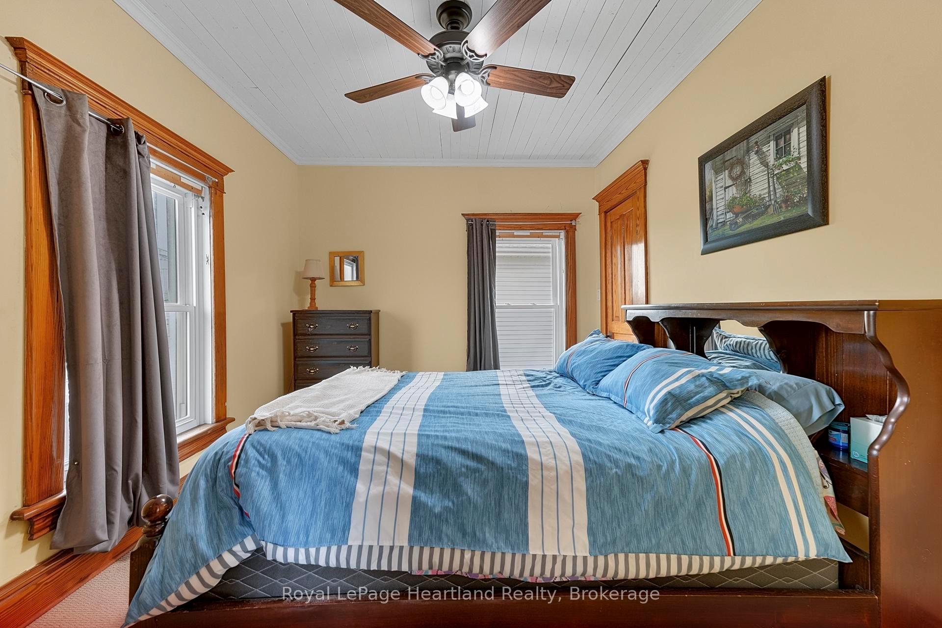 Photo 21 of 14 Elgin Avenue E, Goderich, Goderich (Town) — HOMEH