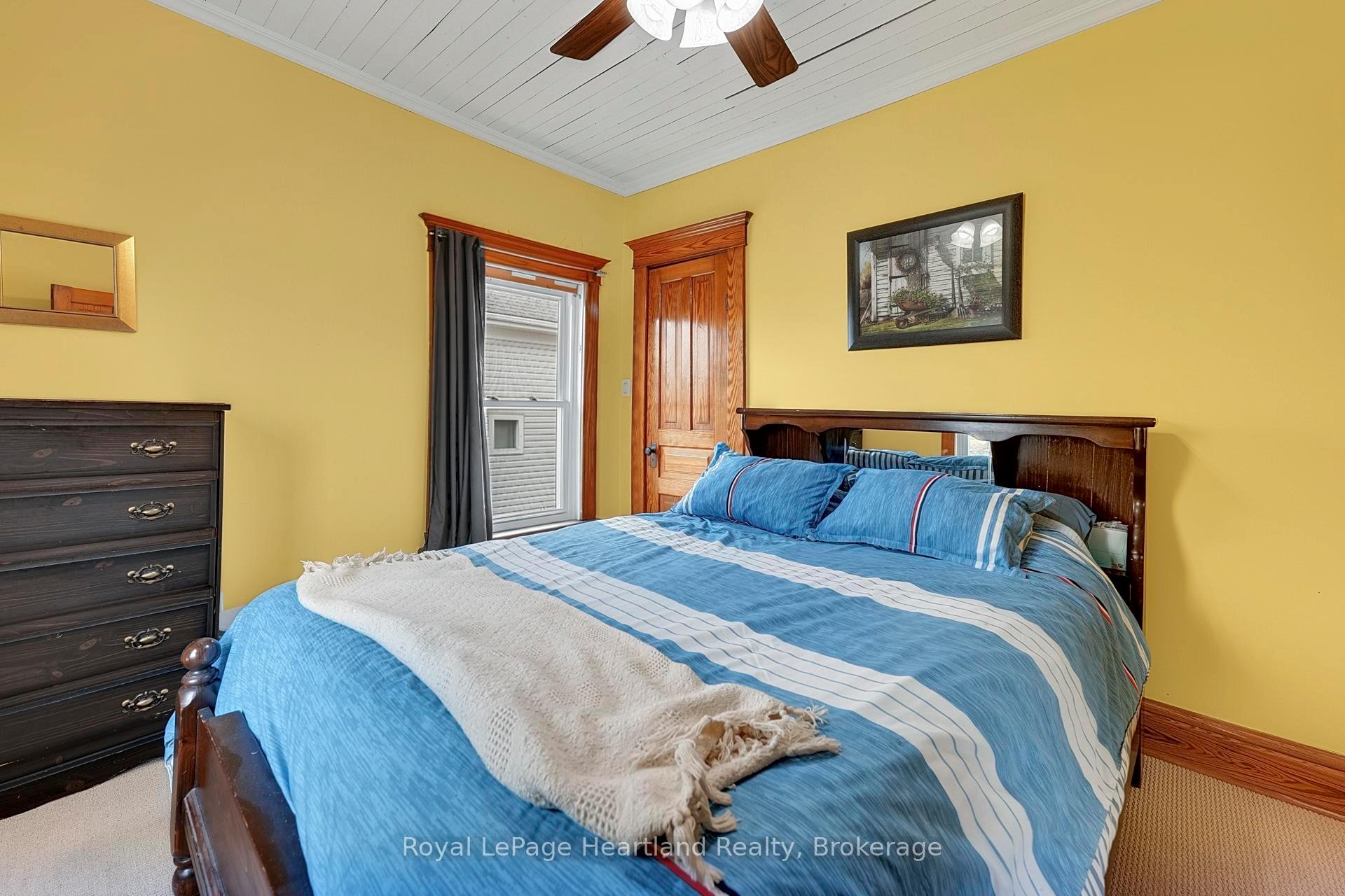 Photo 22 of 14 Elgin Avenue E, Goderich, Goderich (Town) — HOMEH