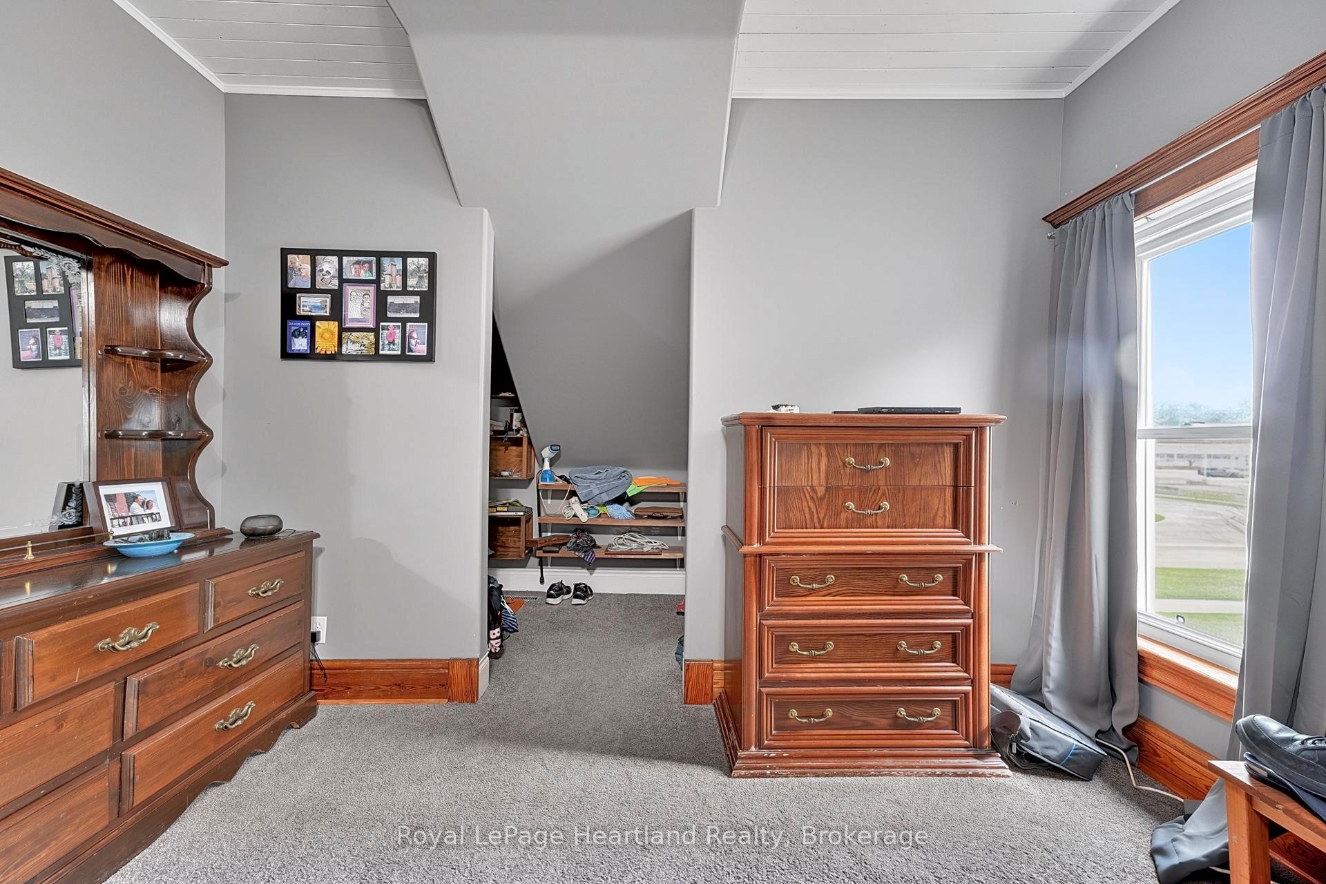 Photo 28 of 14 Elgin Avenue E, Goderich, Goderich (Town) — HOMEH