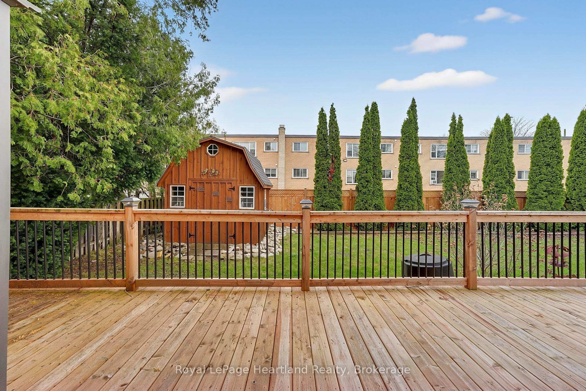 Photo 32 of 14 Elgin Avenue E, Goderich, Goderich (Town) — HOMEH
