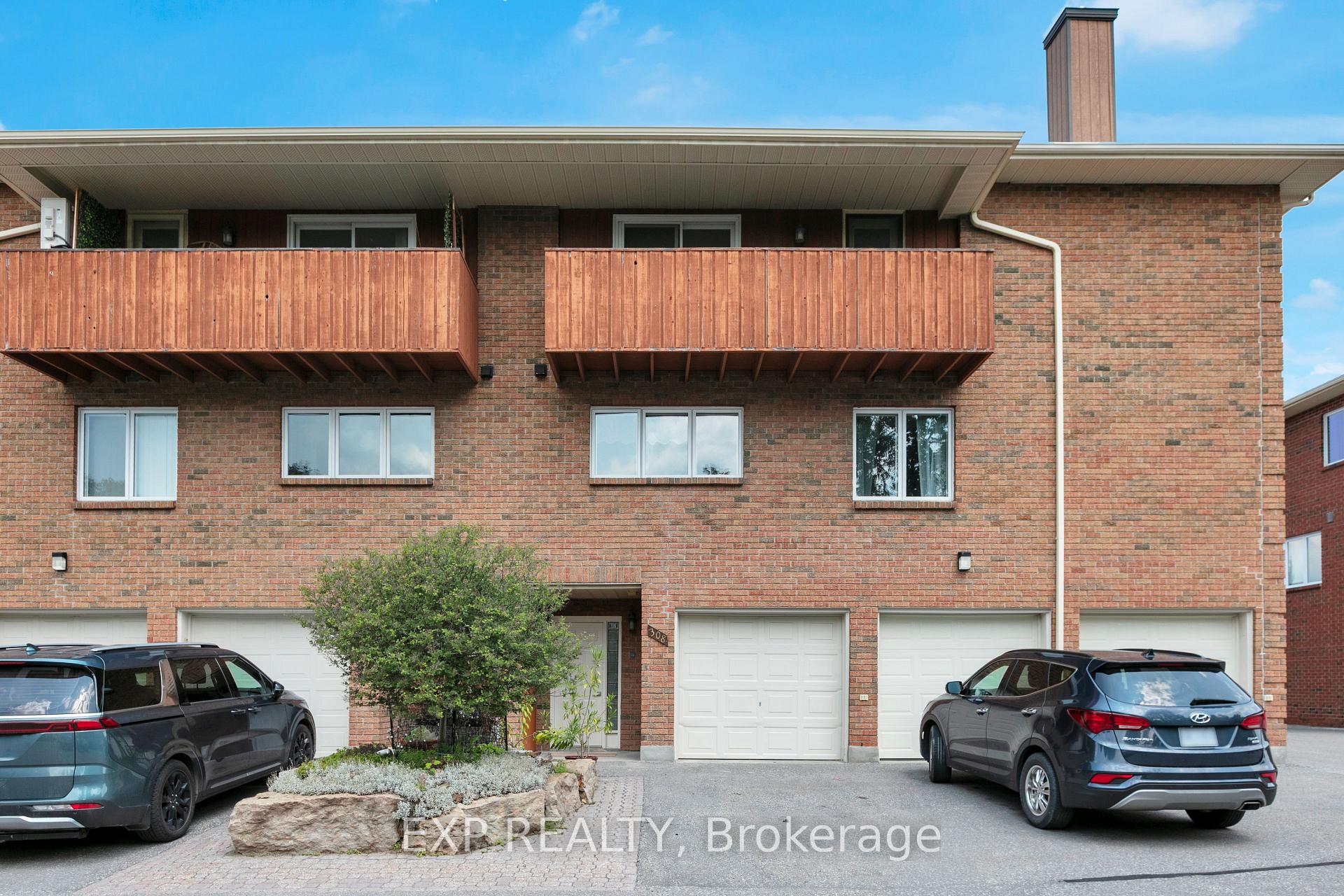 Front of Unit 24, 308 Stratas Court