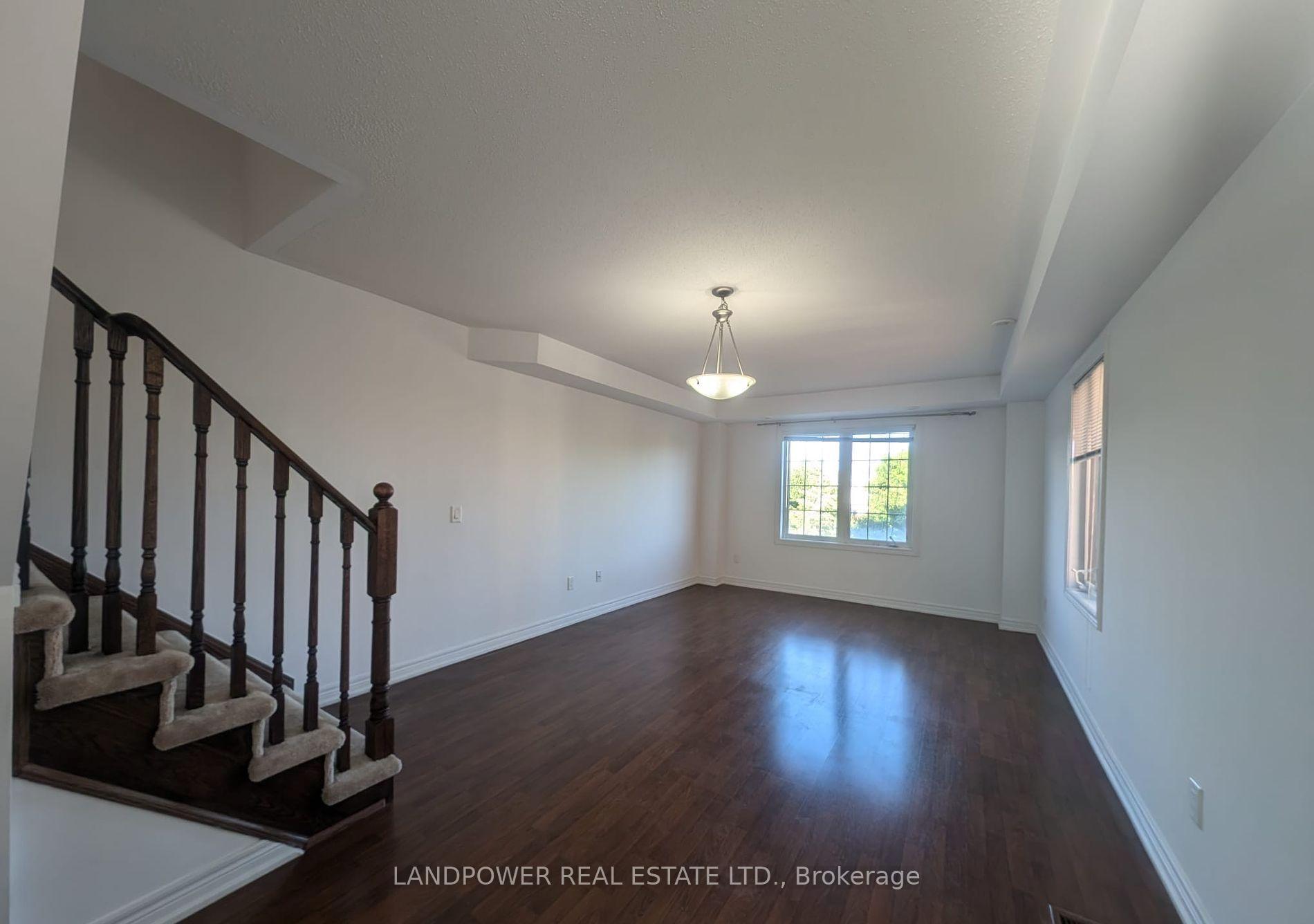Photo 11 of 9872 Mccowan Road, Markham, Berczy — HOMEH