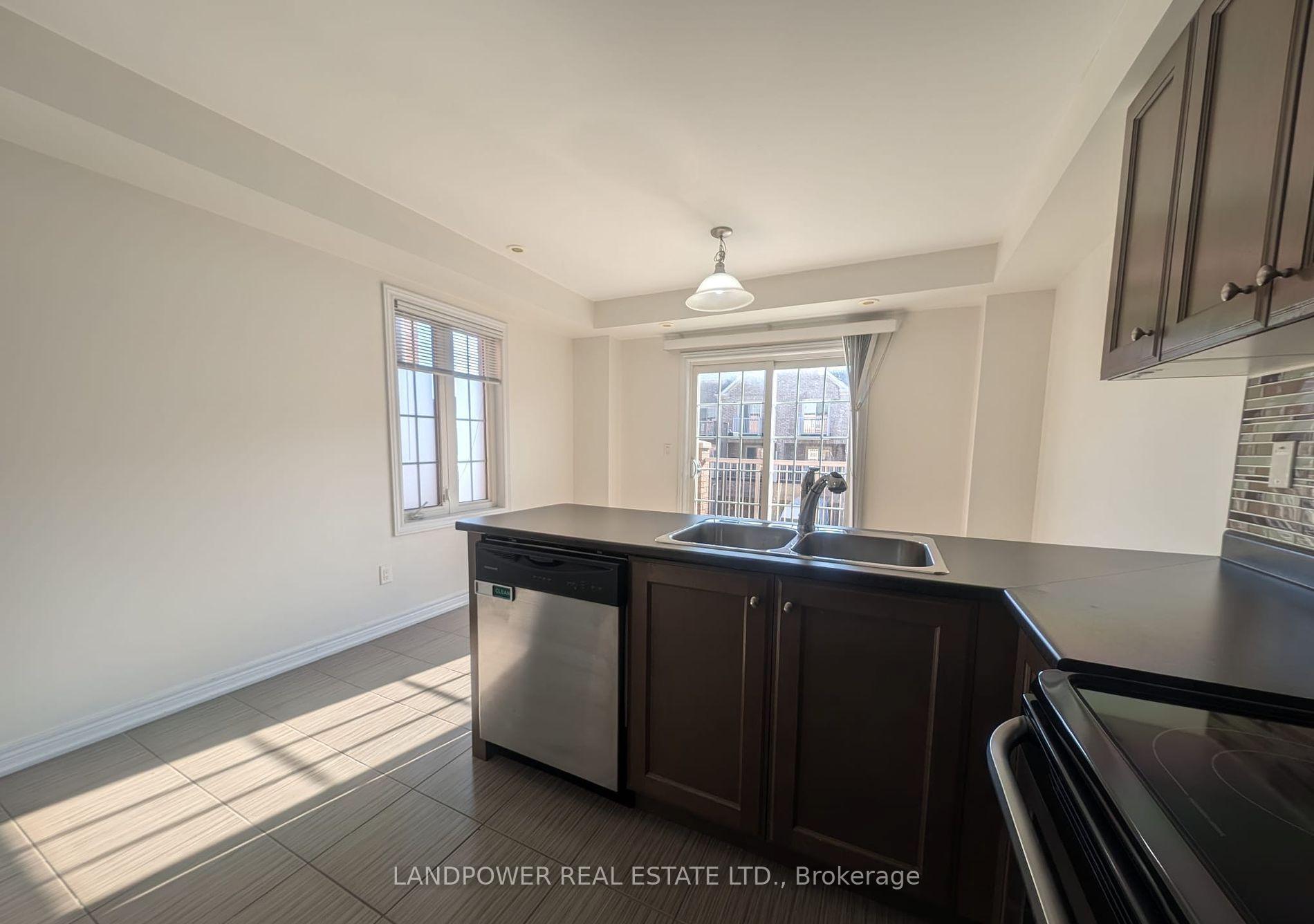Photo 31 of 9872 Mccowan Road, Markham, Berczy — HOMEH