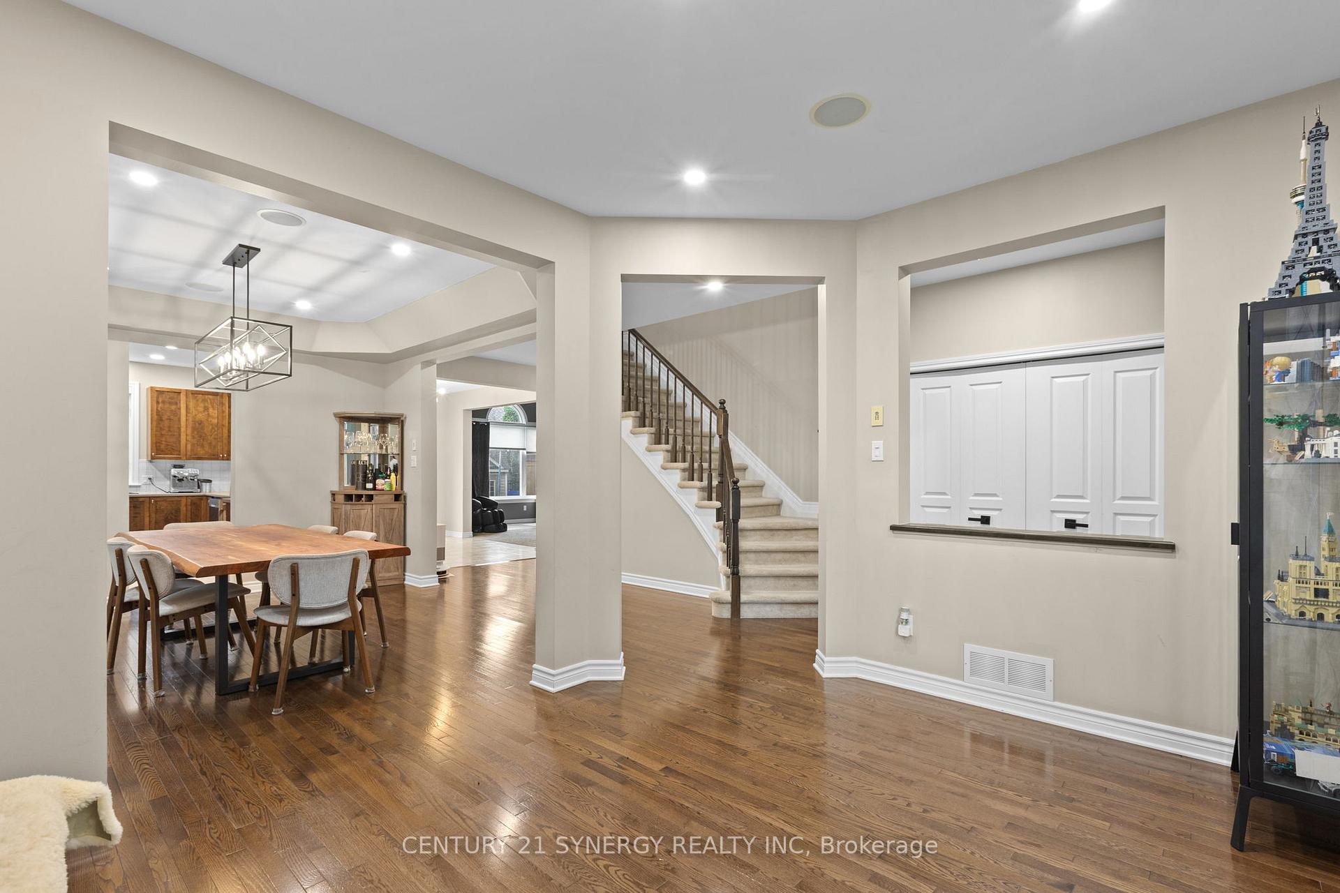 Photo 9 of 532 Landswood Way, Ottawa, Stittsville (South) — HOMEH
