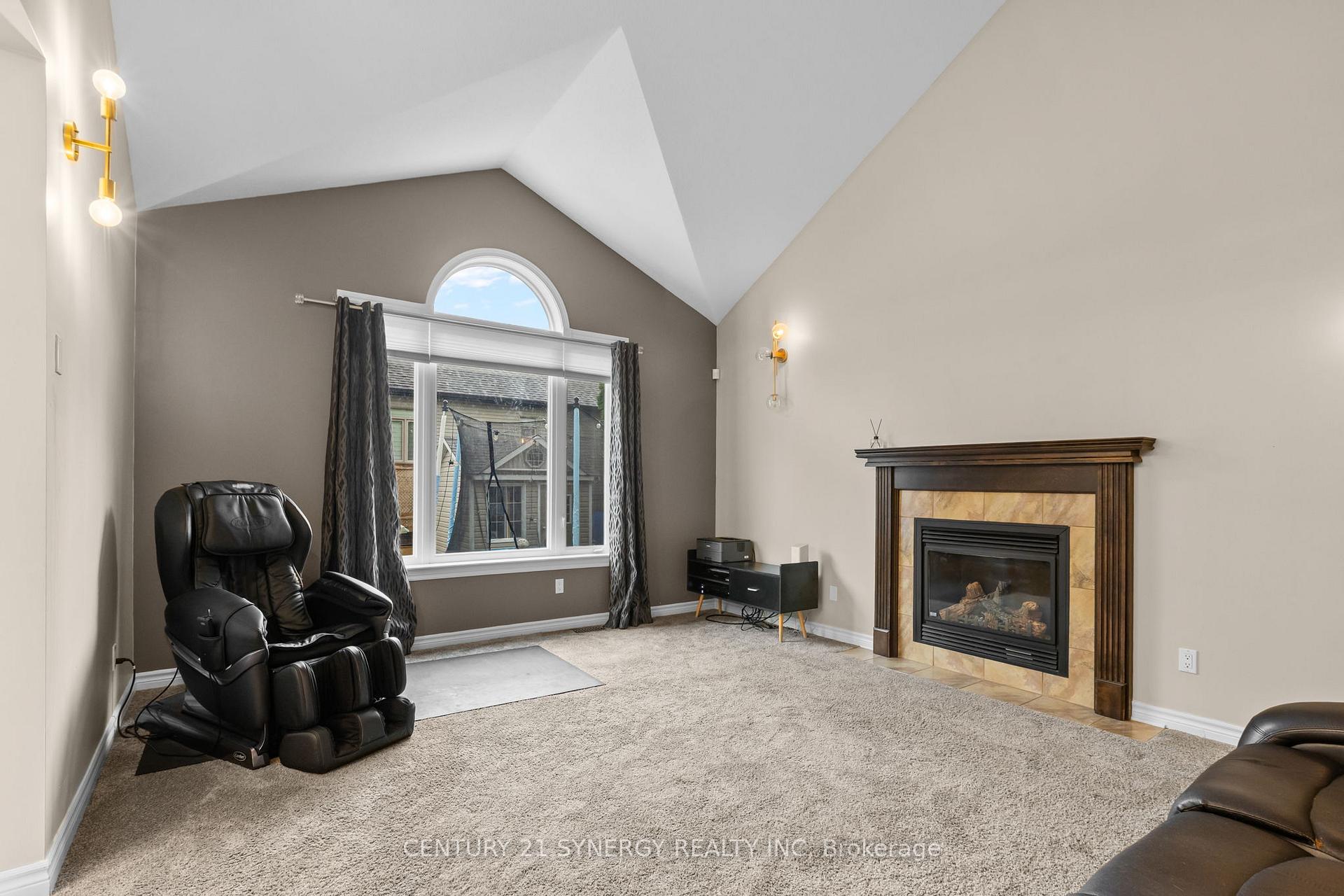 Photo 13 of 532 Landswood Way, Ottawa, Stittsville (South) — HOMEH