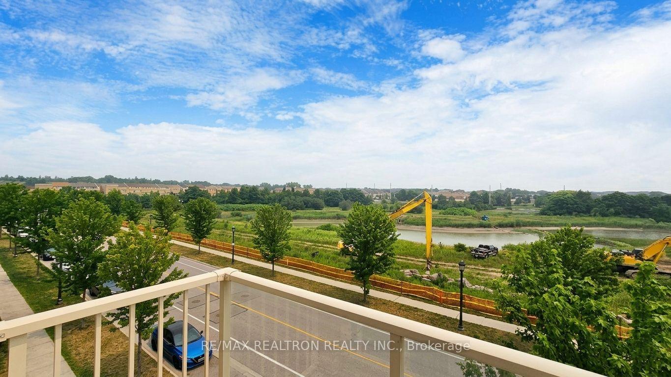 Photo 3 of Unit 306, 28 Prince Regent Street, Markham, Cathedraltown — HOMEH