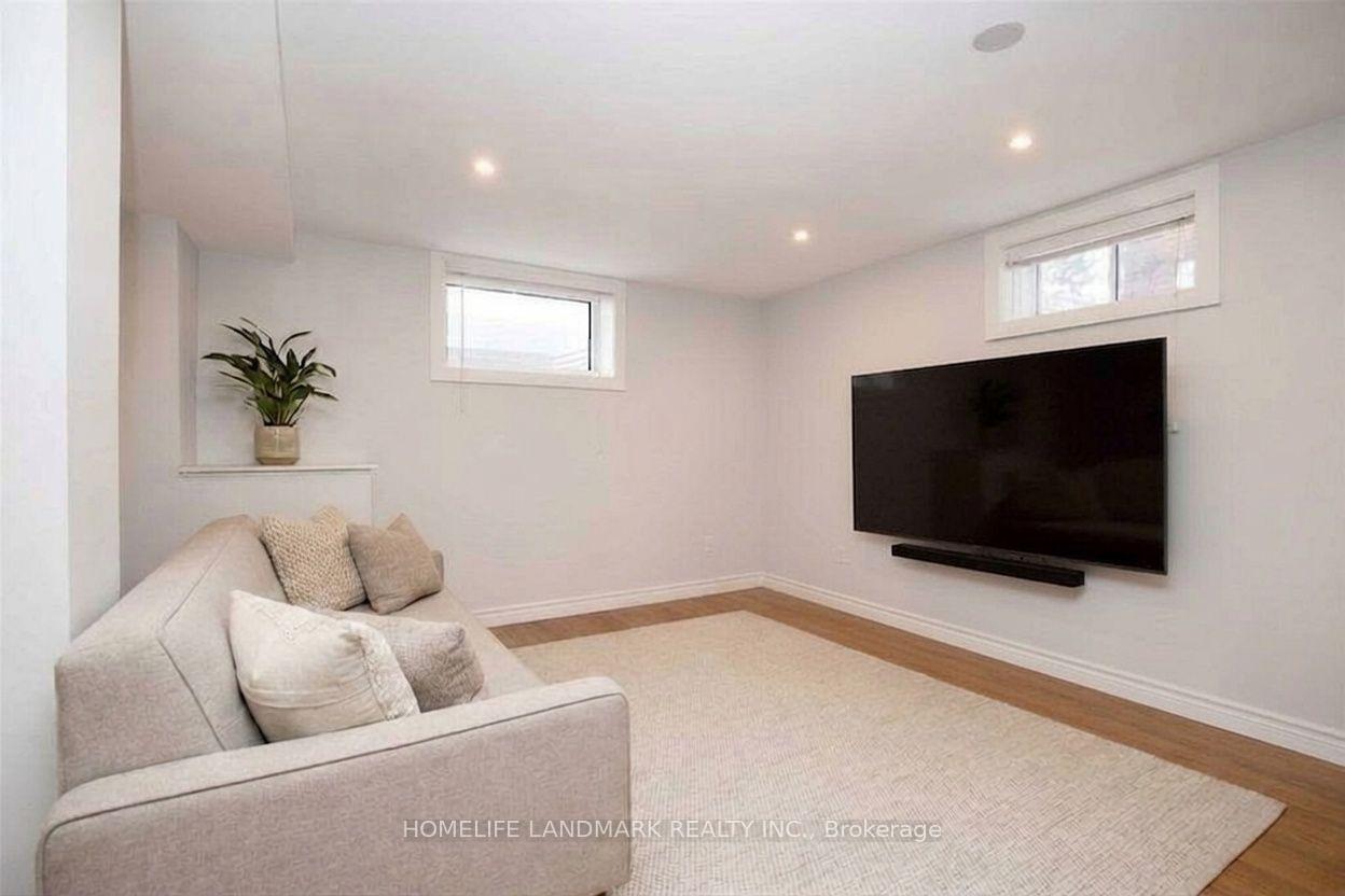 Photo 2 of Unit Unit Lower, 225 Highland Avenue E, Oshawa, Central — HOMEH