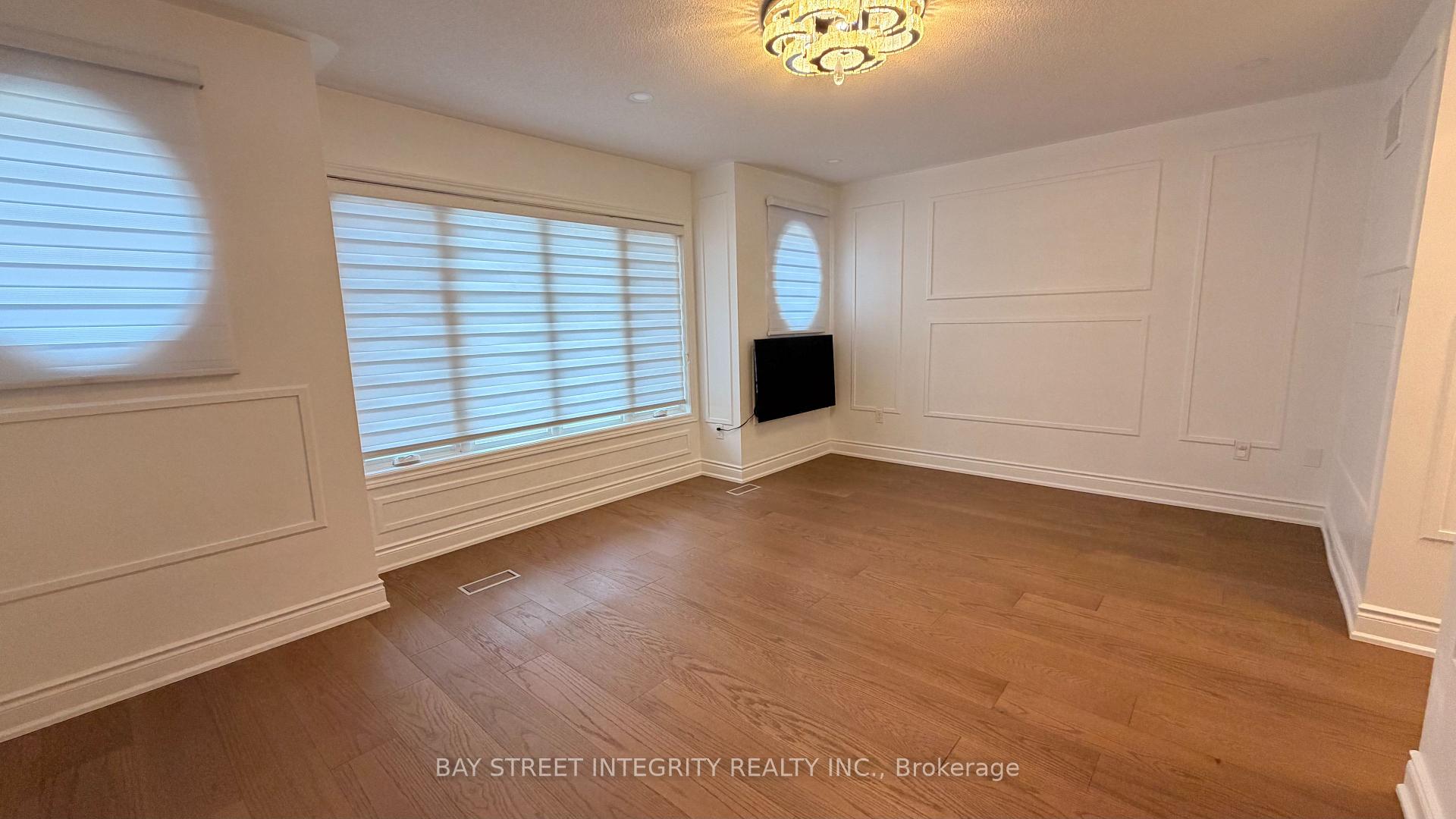 Photo 13 of 148 Sunset Terrace, Vaughan, Vellore Village — HOMEH