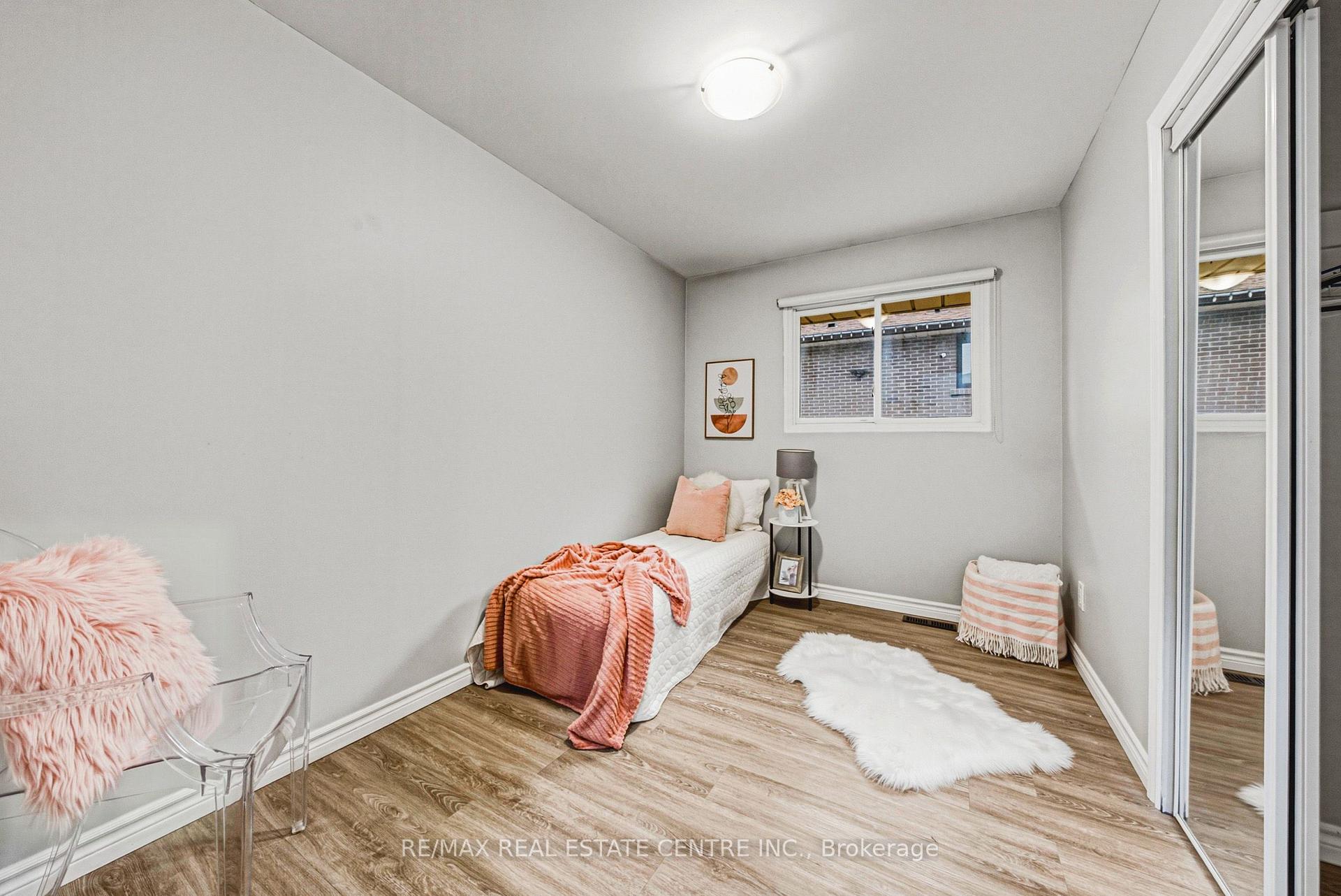 Photo 14 of 7 Chapman Court, Cambridge, Silver Heights — HOMEH