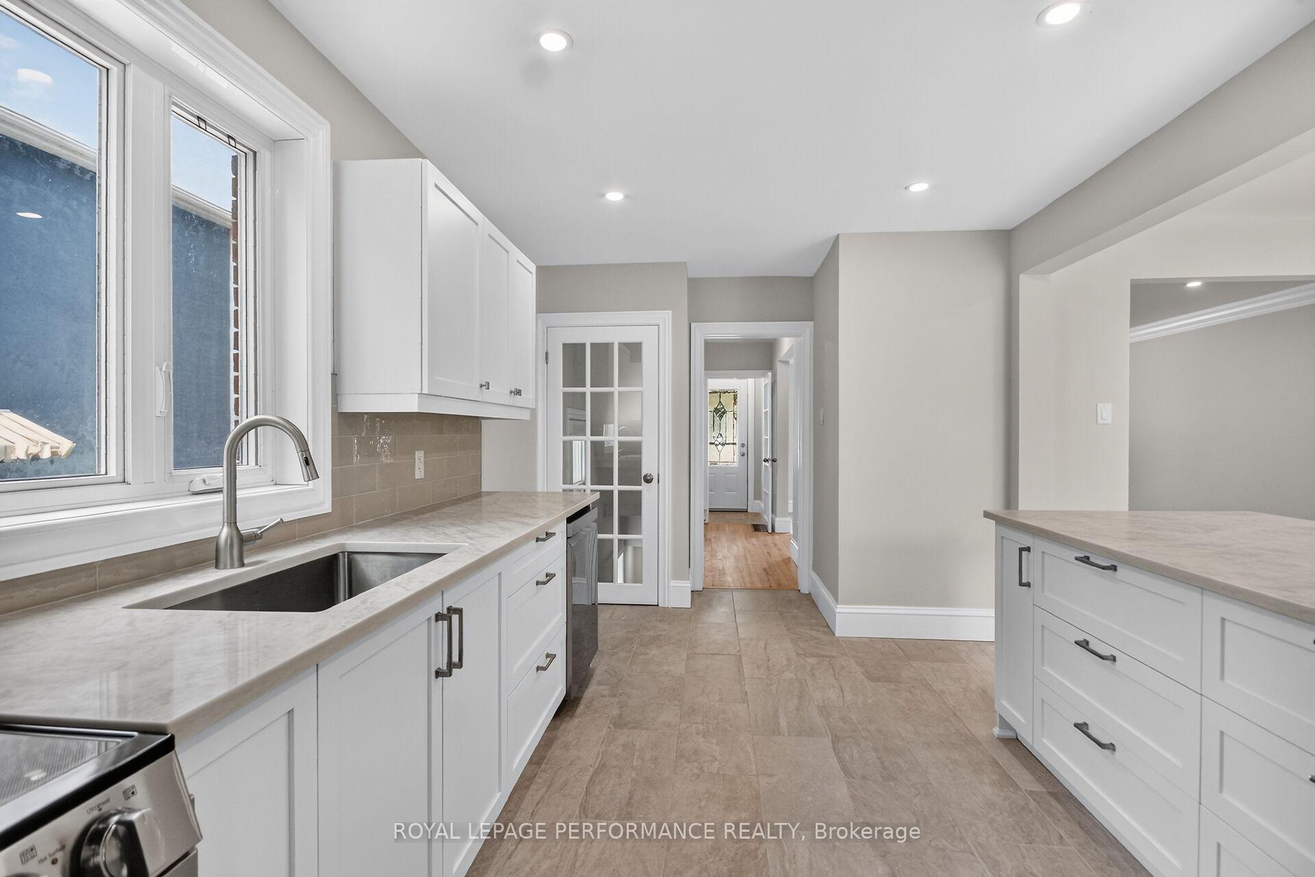 Photo 6 of 1104 Aldea Avenue, Ottawa, Billings Bridge — HOMEH