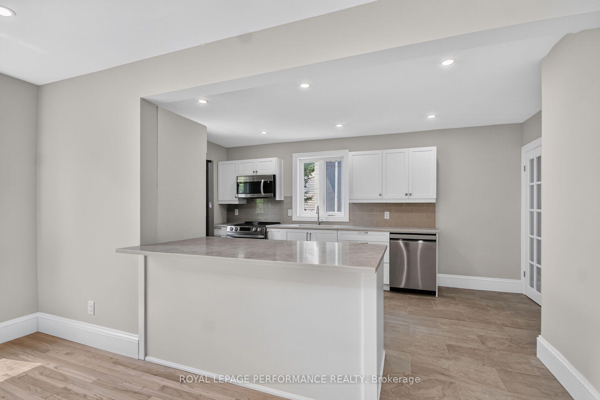 Photo 12 of 1104 Aldea Avenue, Ottawa, Billings Bridge — HOMEH