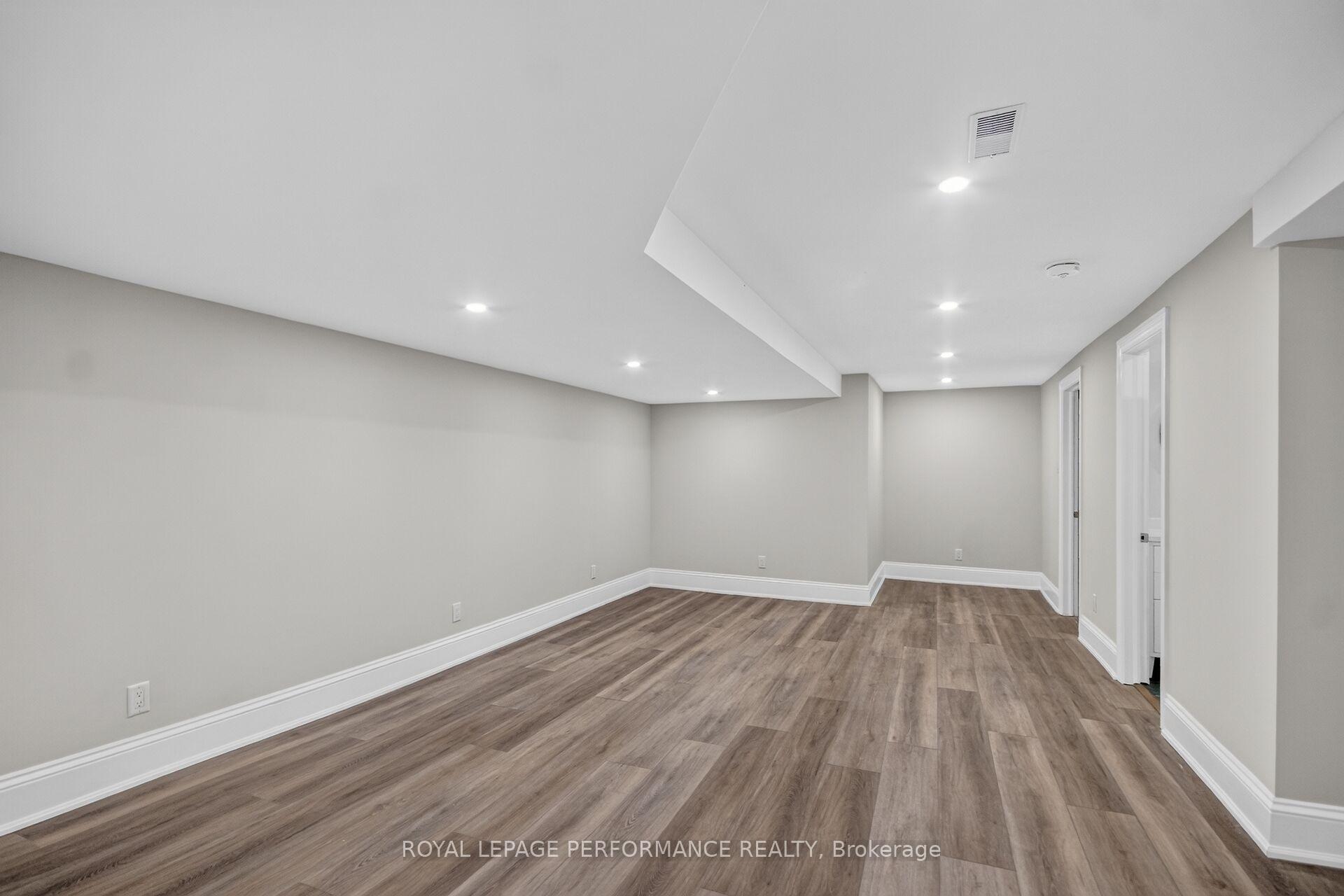 Photo 24 of 1104 Aldea Avenue, Ottawa, Billings Bridge — HOMEH