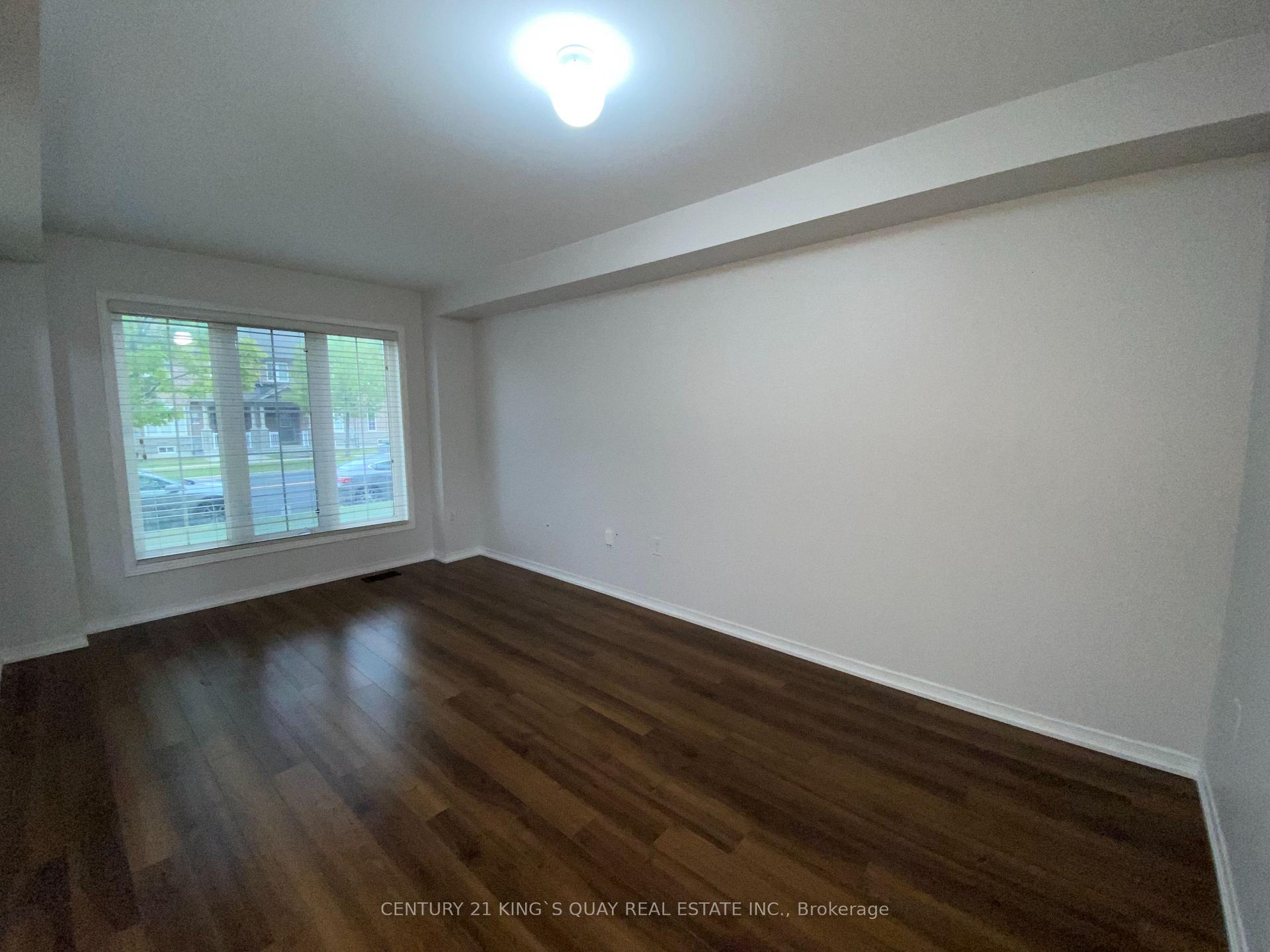 Photo 2 of 1102 Bur Oak Avenue, Markham, Wismer — HOMEH