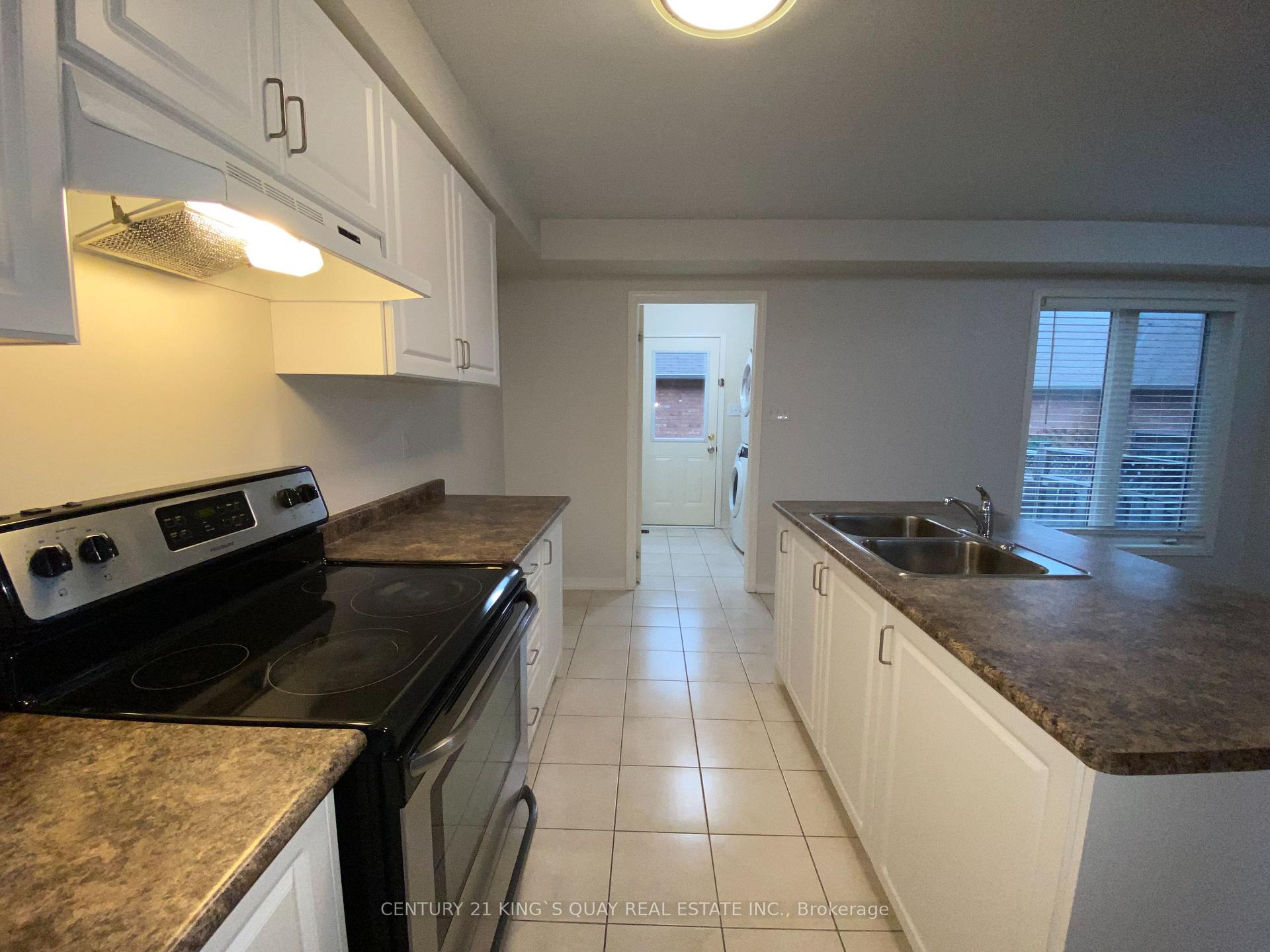 Photo 7 of 1102 Bur Oak Avenue, Markham, Wismer — HOMEH