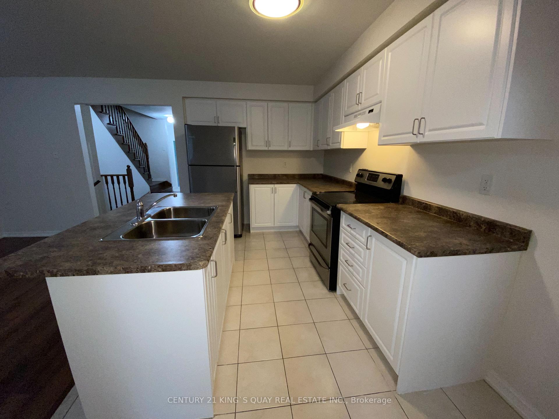 Photo 8 of 1102 Bur Oak Avenue, Markham, Wismer — HOMEH