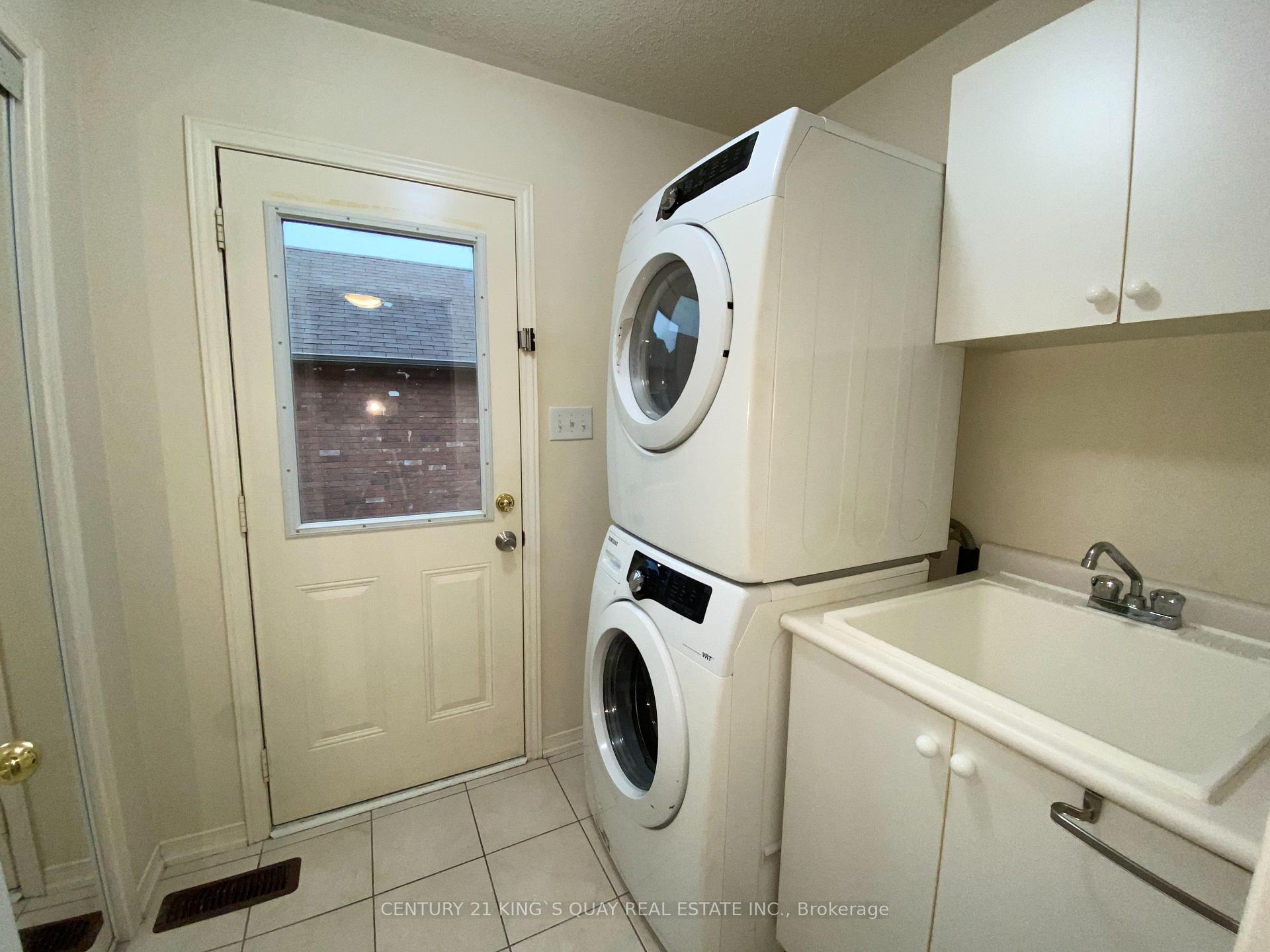 Photo 9 of 1102 Bur Oak Avenue, Markham, Wismer — HOMEH