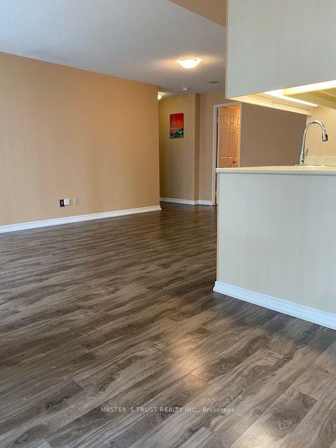 Photo 5 of Unit 1410, 736 Bay Street, Toronto, Bay Street Corridor — HOMEH