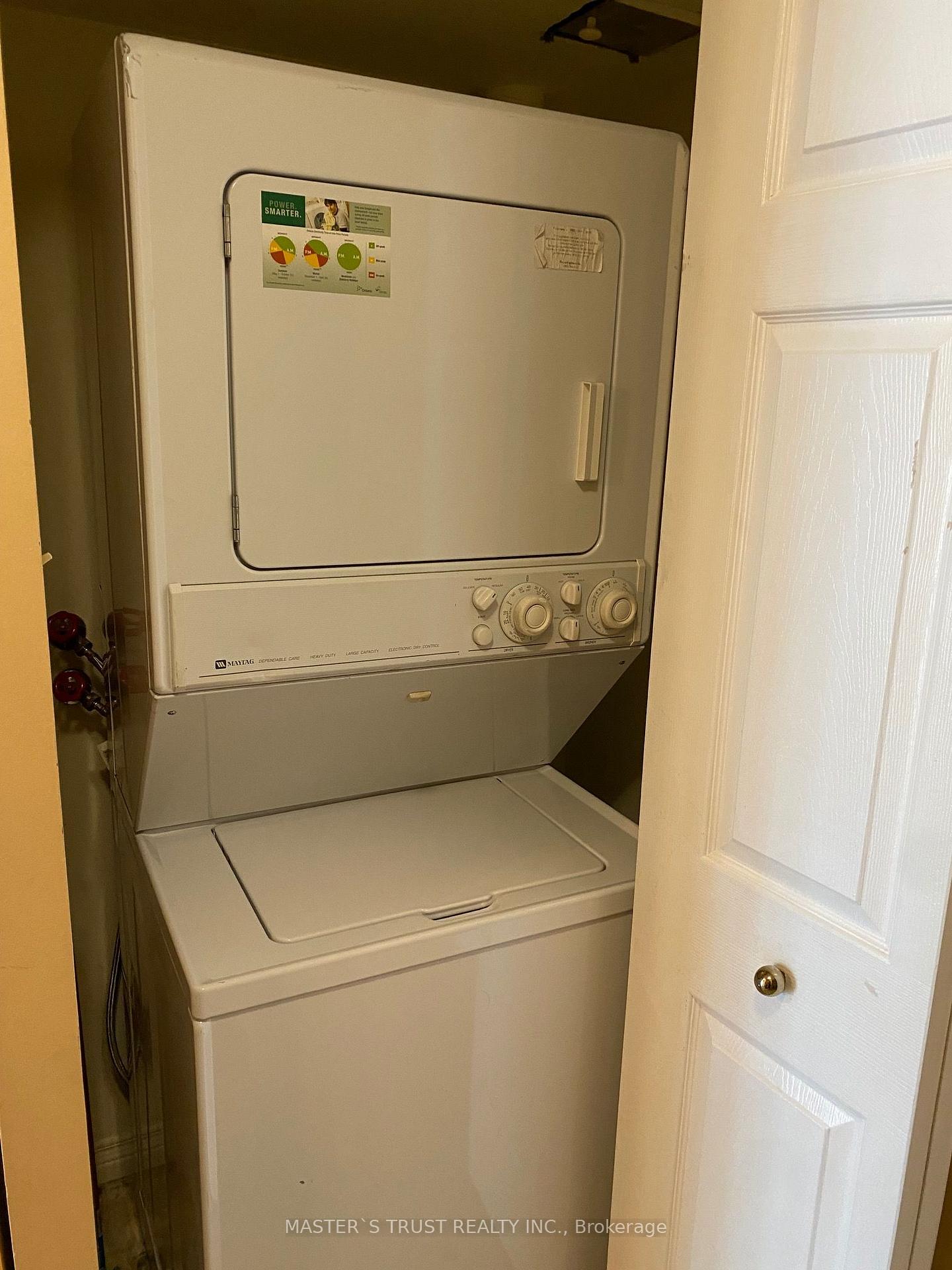 Photo 12 of Unit 1410, 736 Bay Street, Toronto, Bay Street Corridor — HOMEH