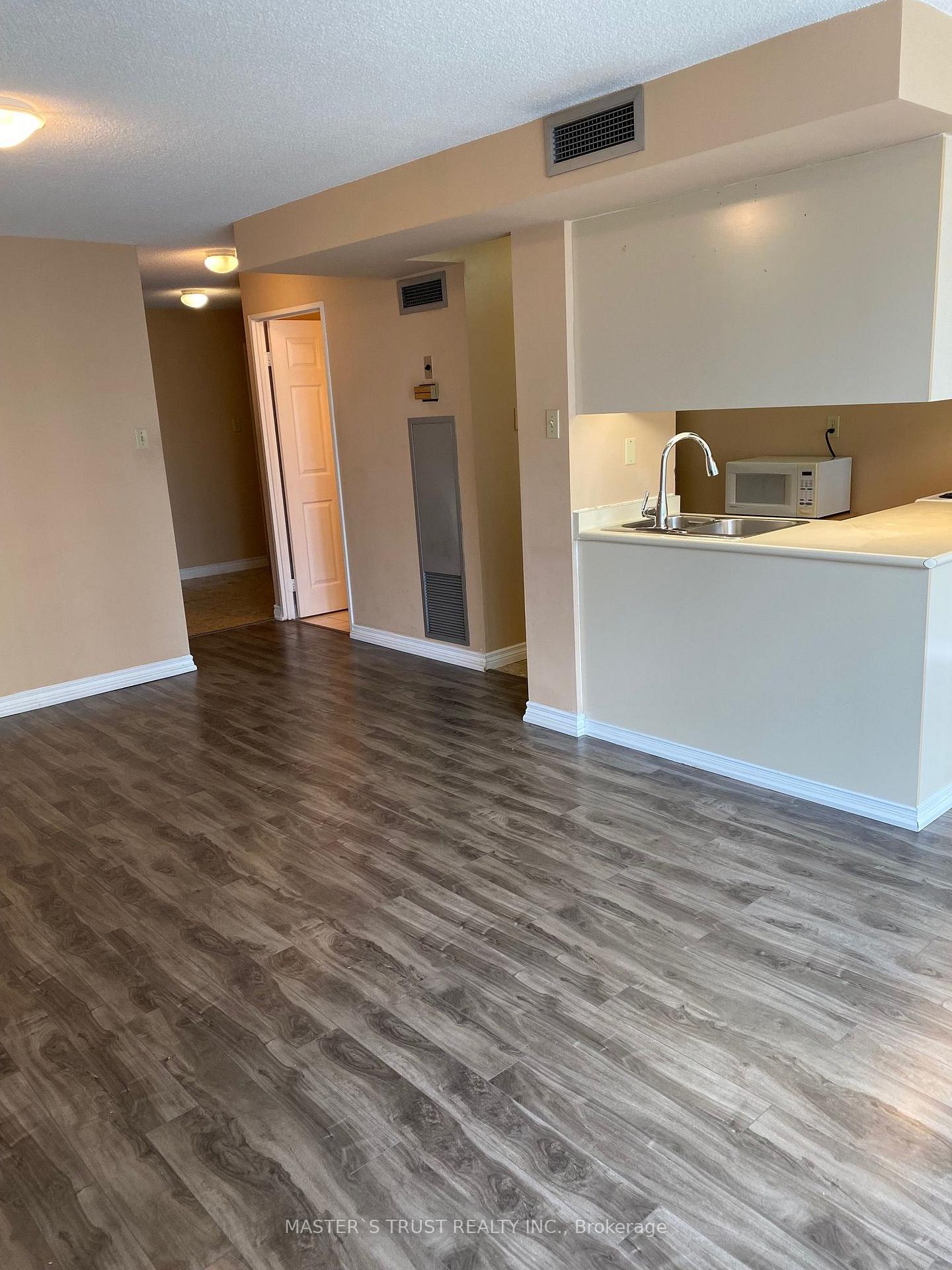 Photo 14 of Unit 1410, 736 Bay Street, Toronto, Bay Street Corridor — HOMEH