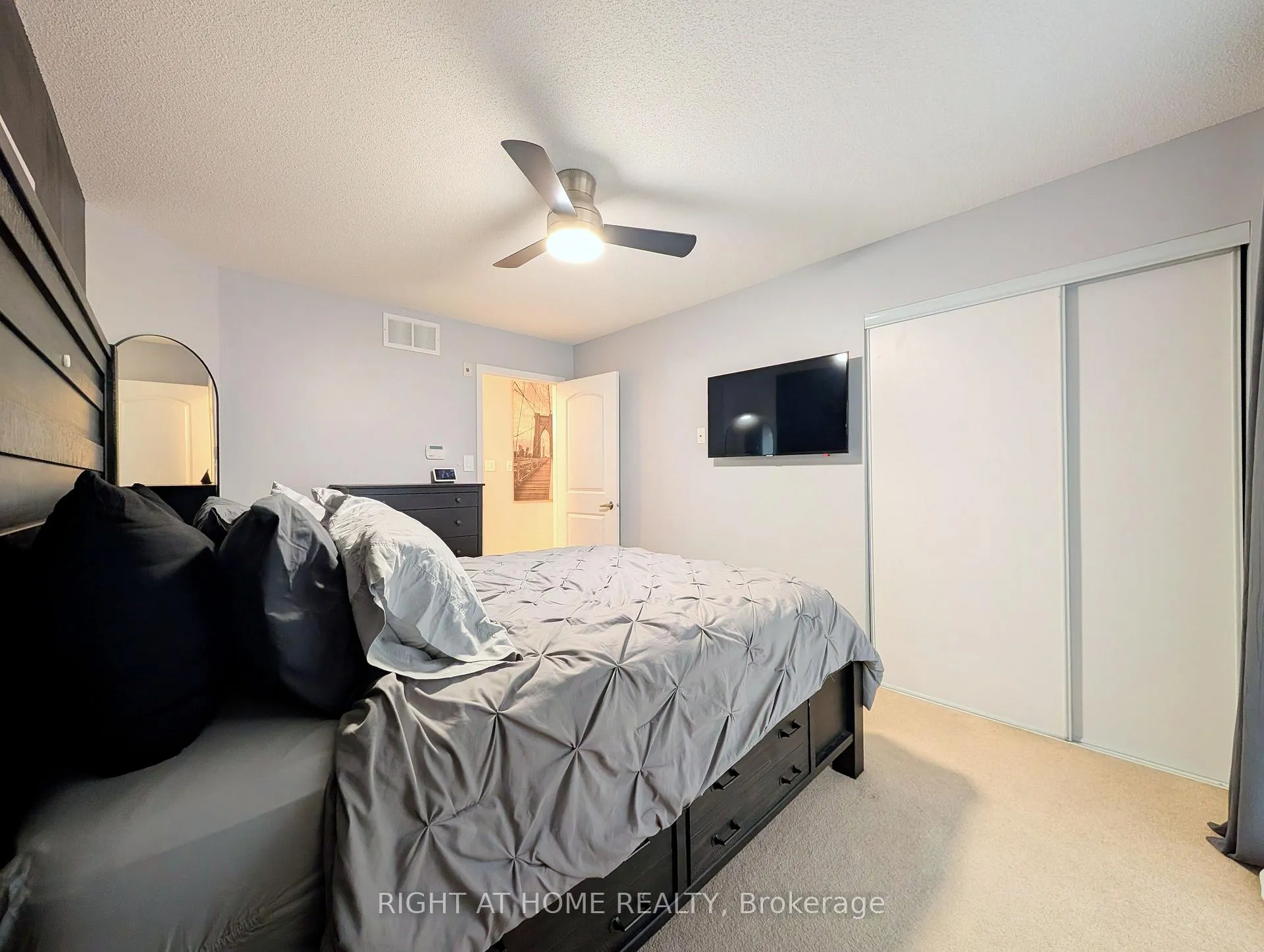 Photo 21 of Unit 2, 17 Cheltenham Road, Barrie, Georgian Drive — HOMEH
