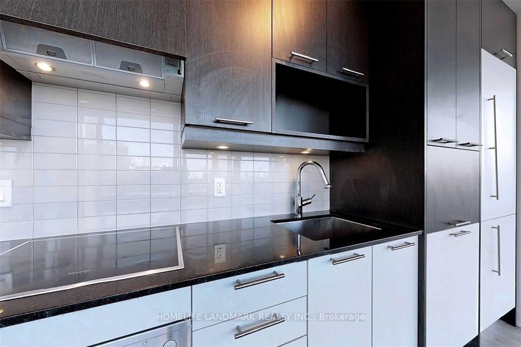 Photo 9 of Unit 1209, 30 Nelson Street, Toronto, Waterfront Communities — HOMEH